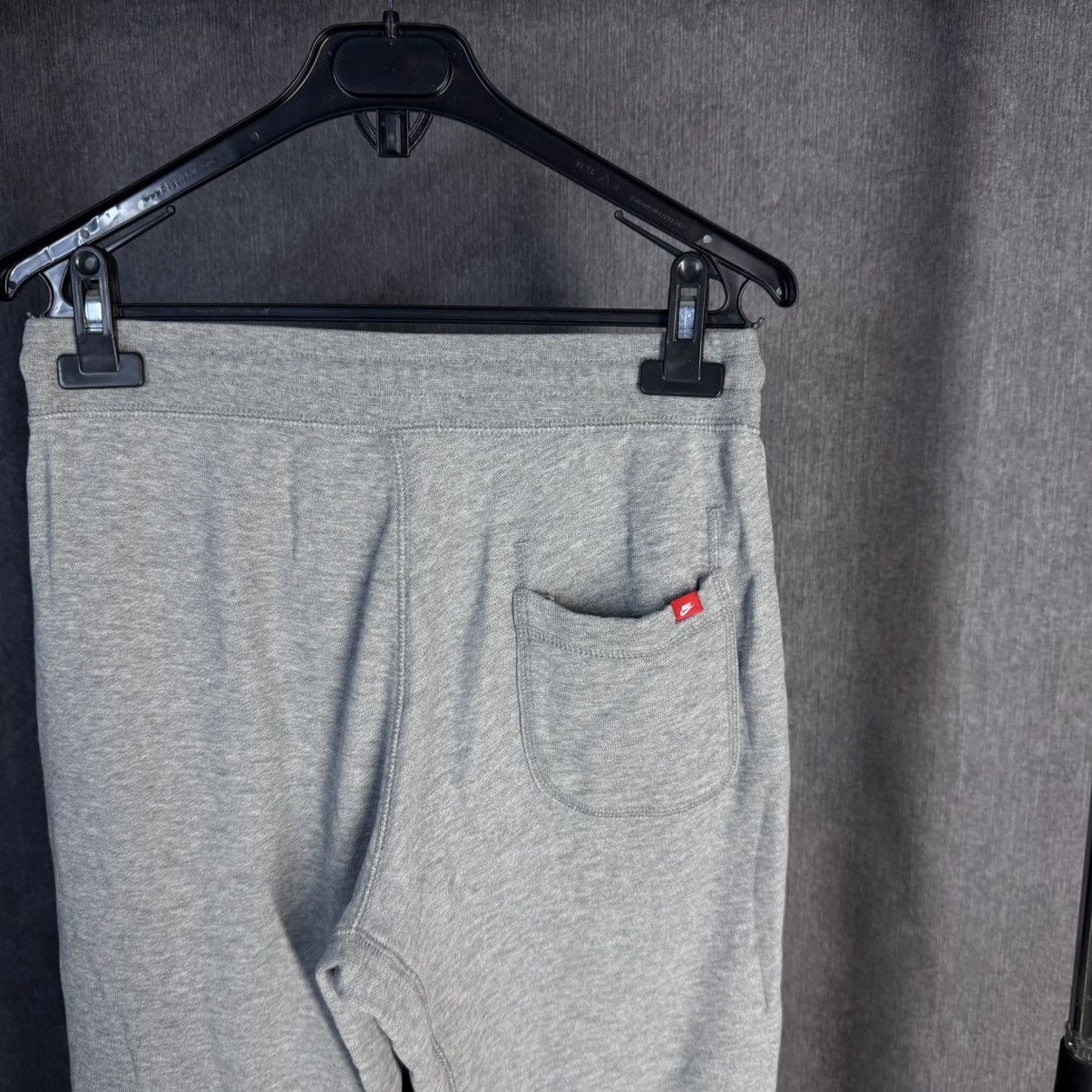 Nike Vintage Nike Jogger Pants Grey Size US 30 / EU 46 - 4 Thumbnail