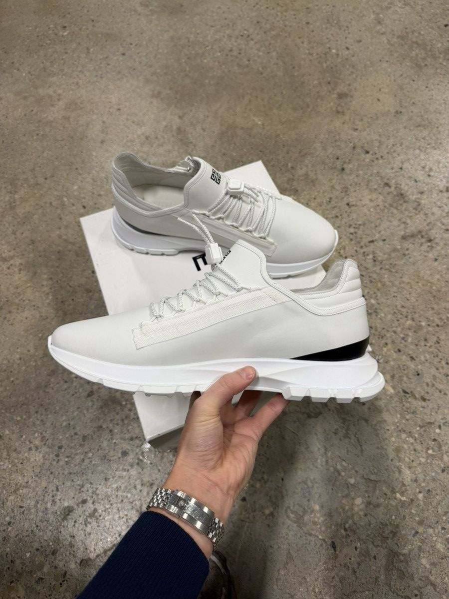 Givenchy Givenchy Spectre Runner Sneaker NEW 900$ Size US 13 / EU 46 - 3 Thumbnail