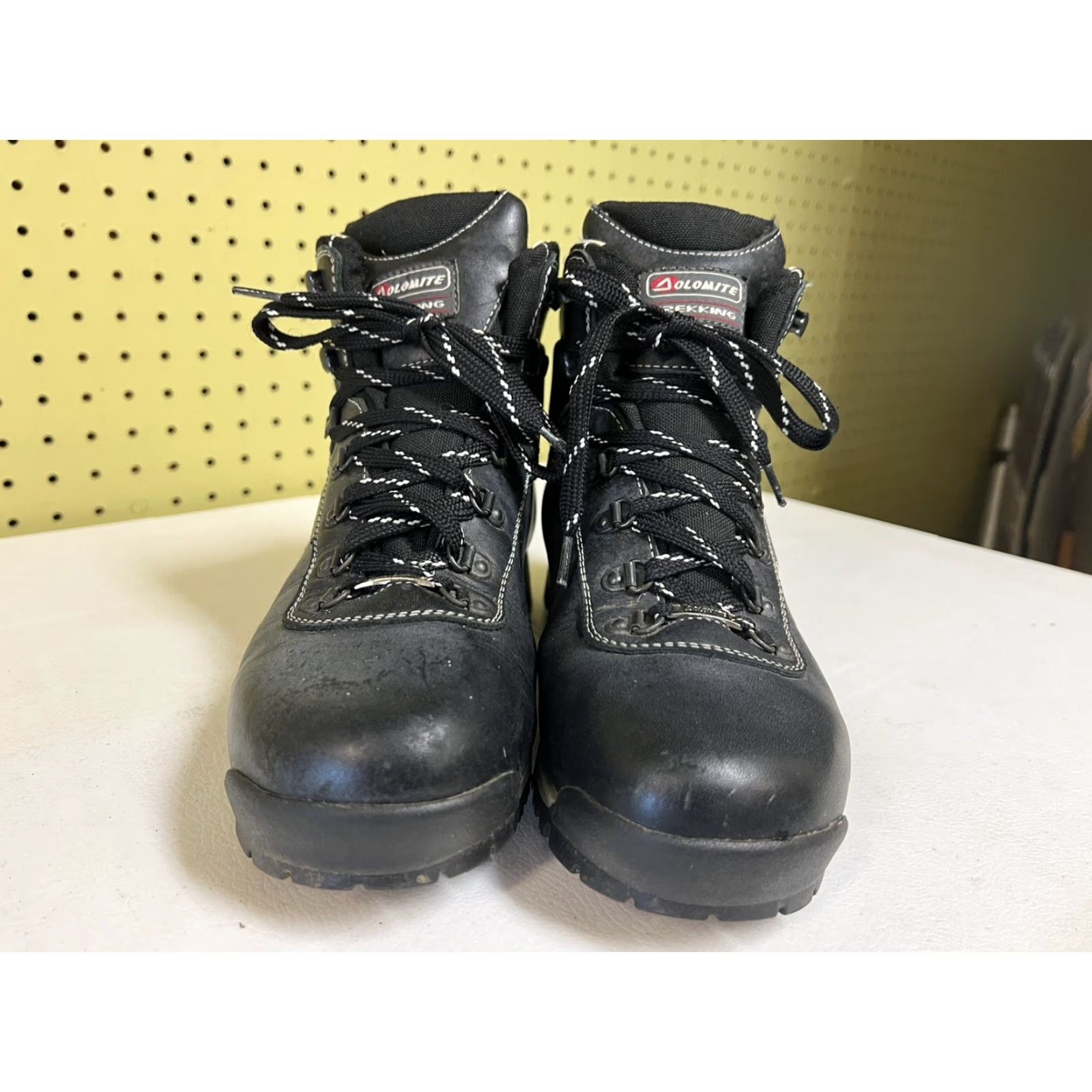 Vintage Dolomite Mens Sz 9 Womens Sz 10 Waterproof Trekking Hiking Boots Size US 8 / IT 38 - 3 Thumbnail