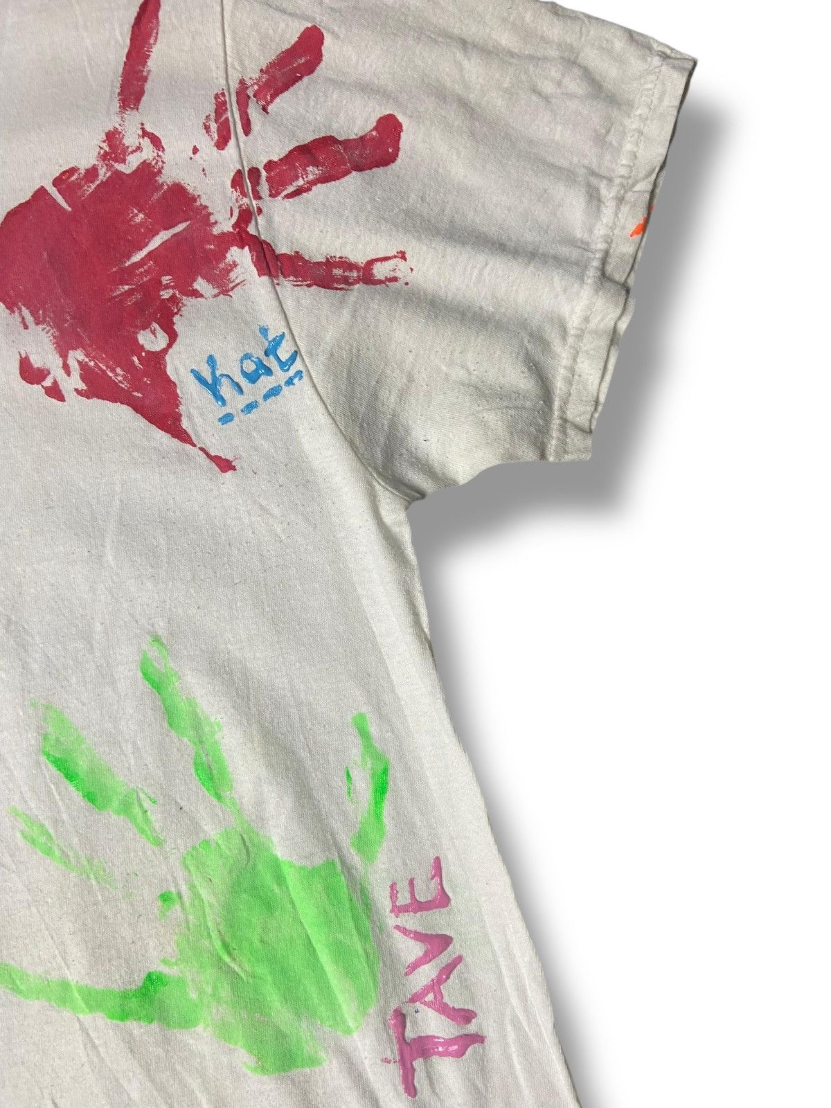 Fruit Of The Loom Fruit of The Loom Custom Multicolored Handprints Tee (166) Size US M / EU 48-50 / 2 - 3 Thumbnail
