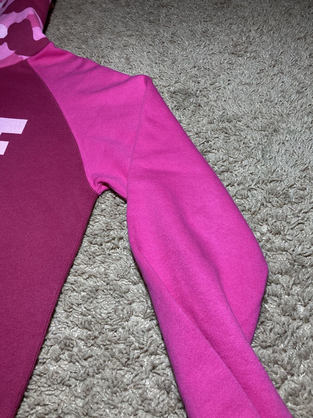 Bape 2008 Bape Apee Sta Full Zip Pink Camo Multi Hoodie Nigo Size US S / EU 44-46 / 1 - 6 Thumbnail
