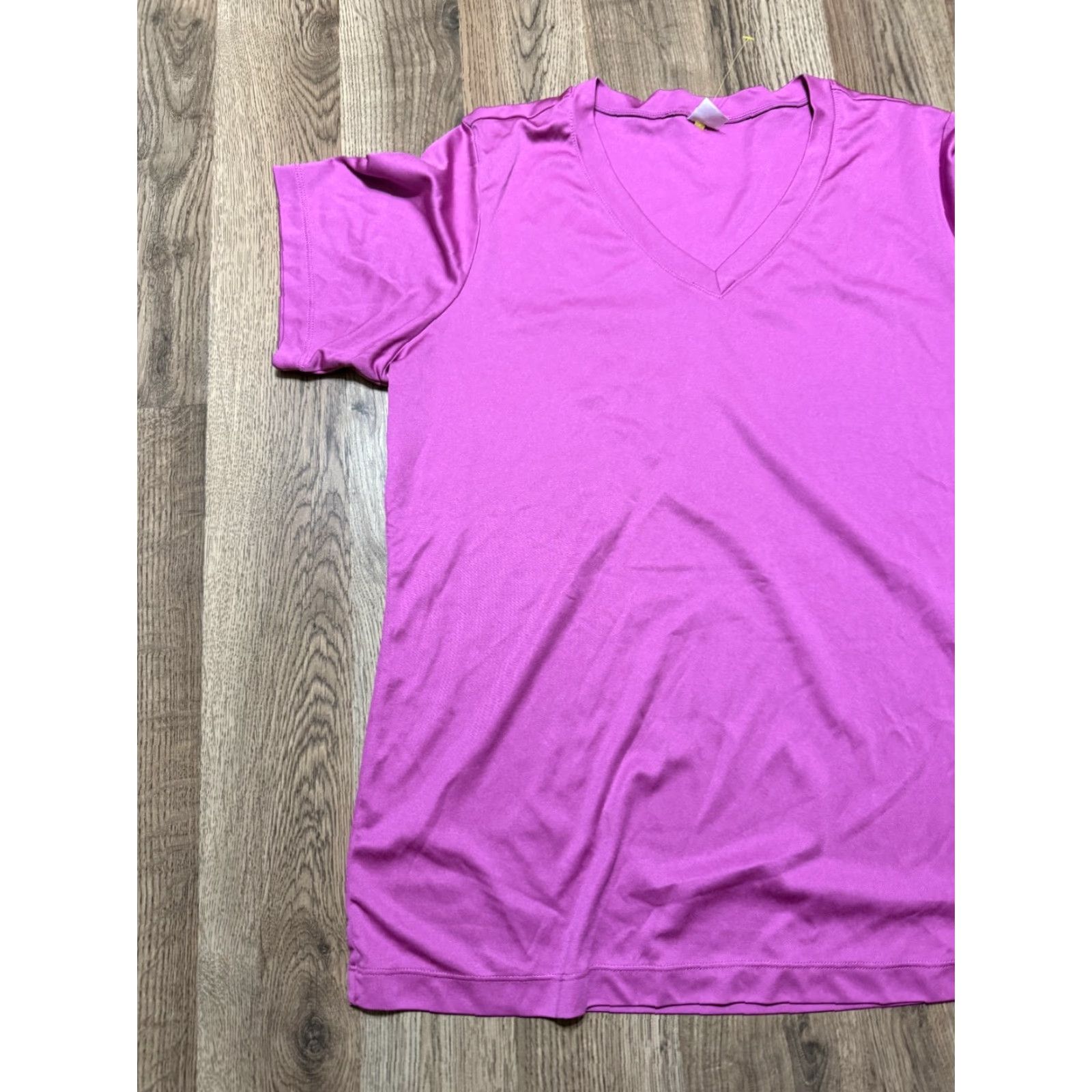 Vintage Sport-Tek Shirt Women's XL Purple V-neck Activewear Top T-Shirt, Pullover, Short Sleeve, Solid, Casual, Modern Sports Womens Size XL / US 12-14 / IT 48-50 - 3 Thumbnail