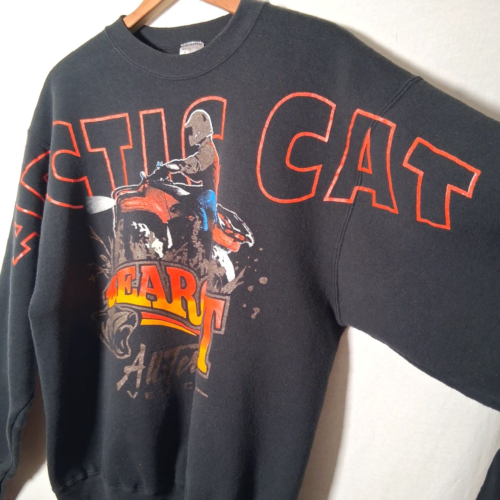 Fruit Of The Loom VINTAGE Arctic Cat Bearcat Sweatshirt Large Graphic Glitter Crewneck USA Mens L Black Cotton Blend Knit Pullover 90s ATV Bearcat Graphic - Vintage 90s Size US L / EU 52-54 / 3 - 5 Thumbnail
