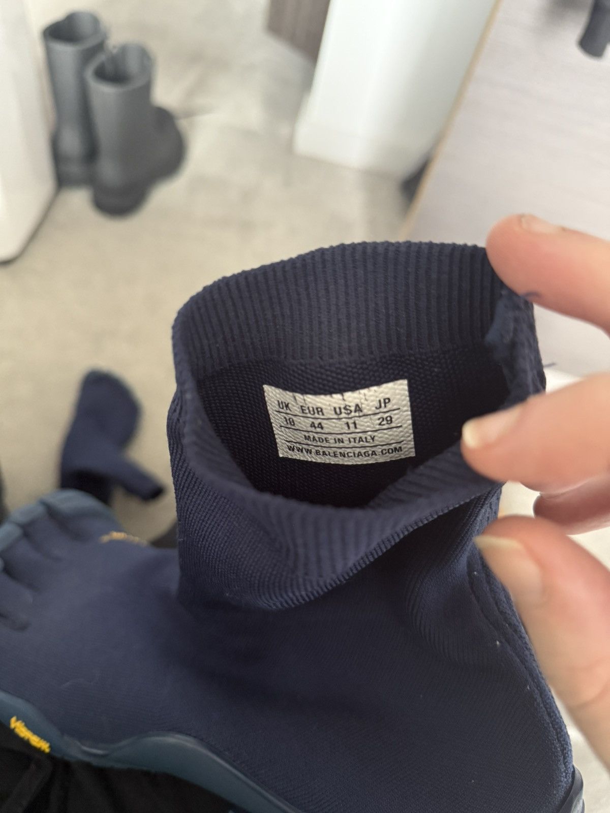 Balenciaga 1/1 UNRELEASED SAMPLE RUNWAY VIBRAM in blue colorway Size US 11 / EU 44 - 7 Thumbnail