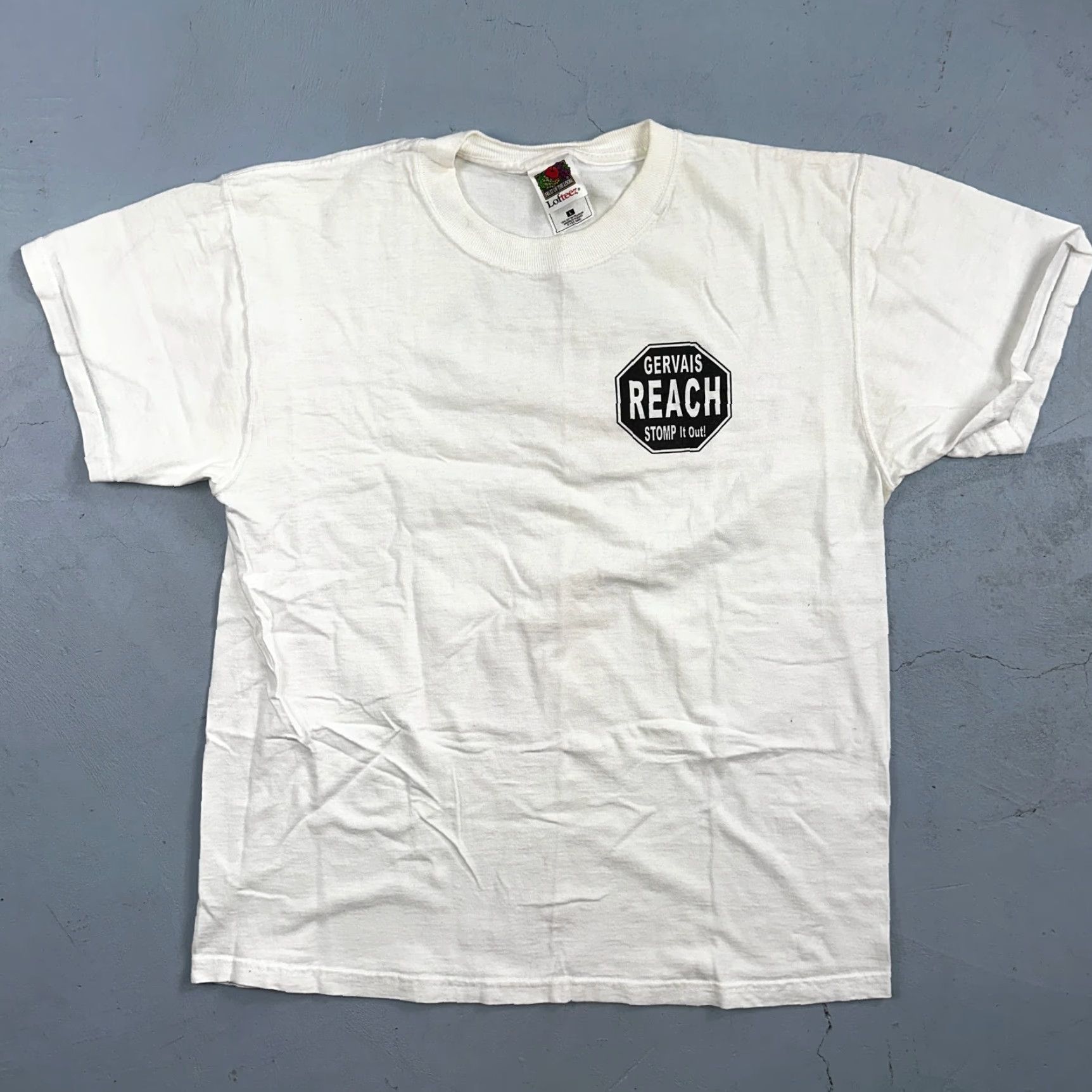 Fruit Of The Loom VINTAGE Fruit of the Loom T-Shirt Men White 90s Stomp It Out Cigarettes STOP Smoking Kills FOTL Shirt Size US L / EU 52-54 / 3 - 4 Thumbnail