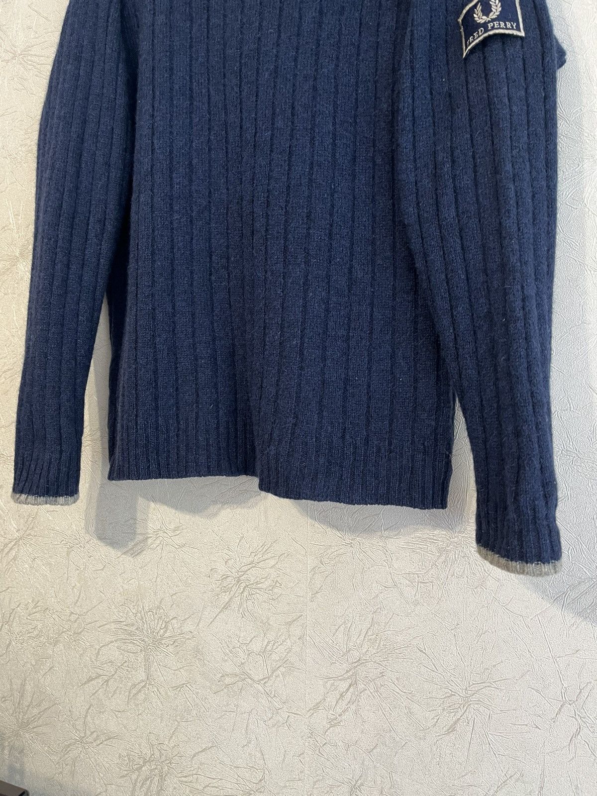 Fred Perry Vintage Fred Perry 100% Wool Navy Men Jumper Pullover Size M Size US M / EU 48-50 / 2 - 3 Thumbnail
