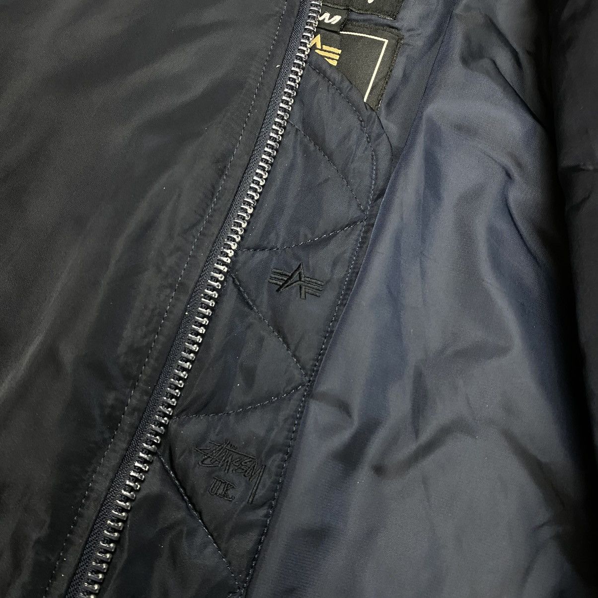 Stussy Stussy x FragmentDesign x Alphaindustries MA-1 Bomber Jacket Size US M / EU 48-50 / 2 - 17 Thumbnail
