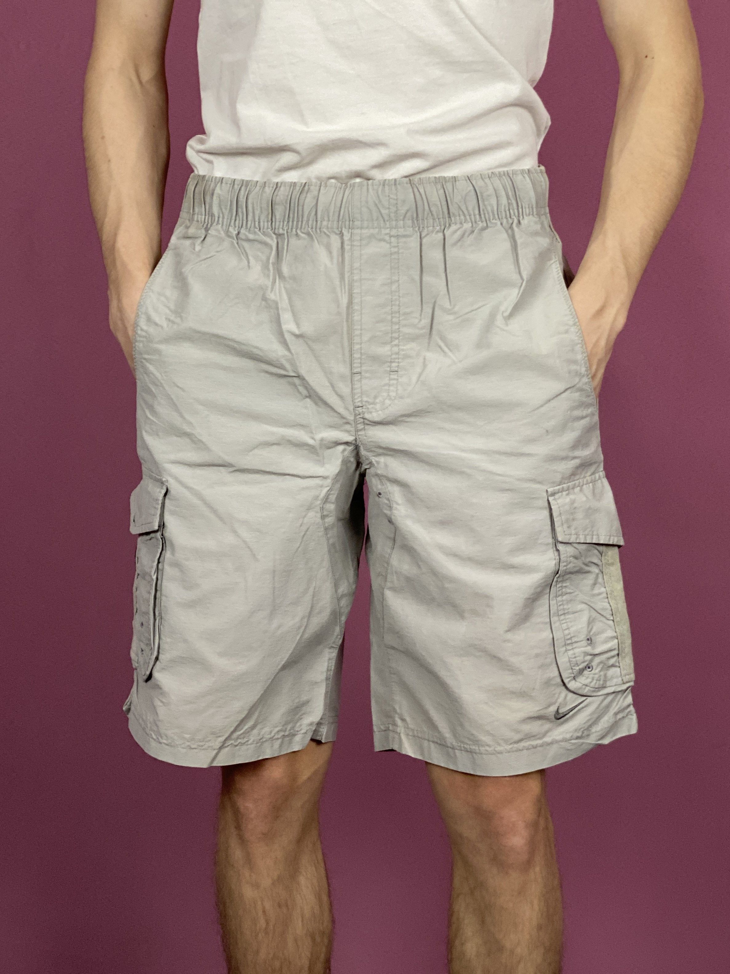 Nike × Vintage y2k Nike Vintage Men's Cargo Shorts - Size S Size US 30 / EU 46 - 2 Thumbnail