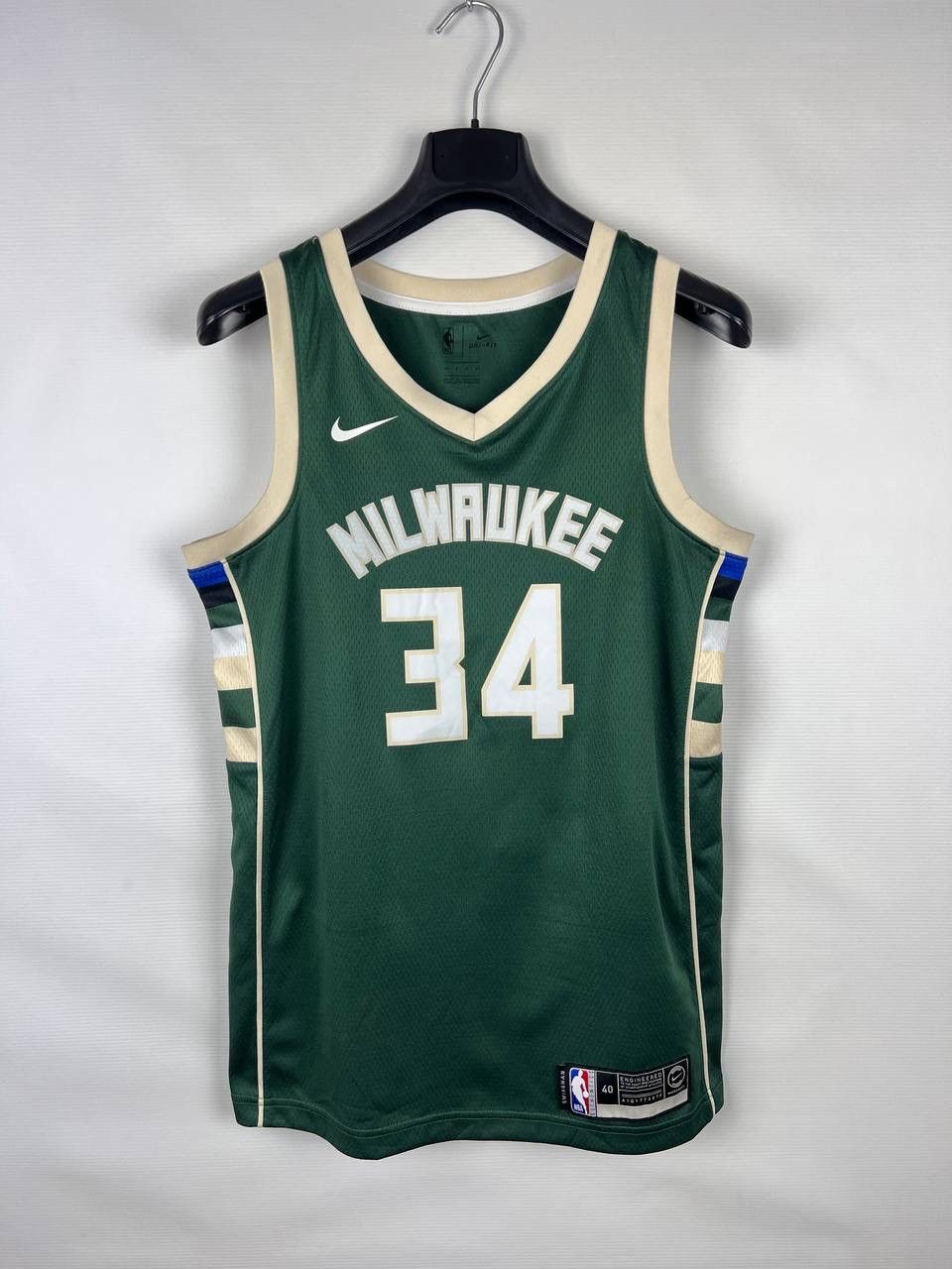 Other Milwaukee Bucks Antetokounmpo 34 jersey size S Size US S / EU 44-46 / 1 - 1 Thumbnail
