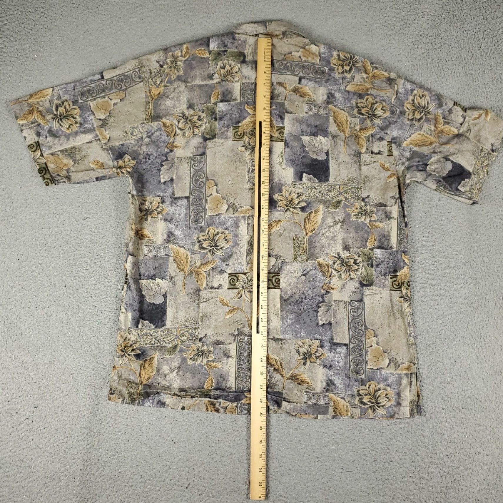 Tori Richard Tori Richard Gray Geometric Hawaiian Button-Up Shirt Men's Large Short Sleeve Aloha Size US L / EU 52-54 / 3 - 3 Thumbnail