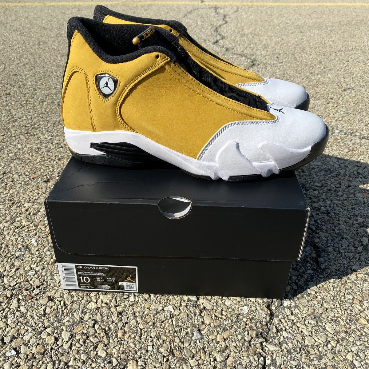 Jordan Brand Nike Air Jordan 14 Retro Ginger 2022 487471-701 Mens 10 NEW Size US 10 / EU 43 - 1 Thumbnail