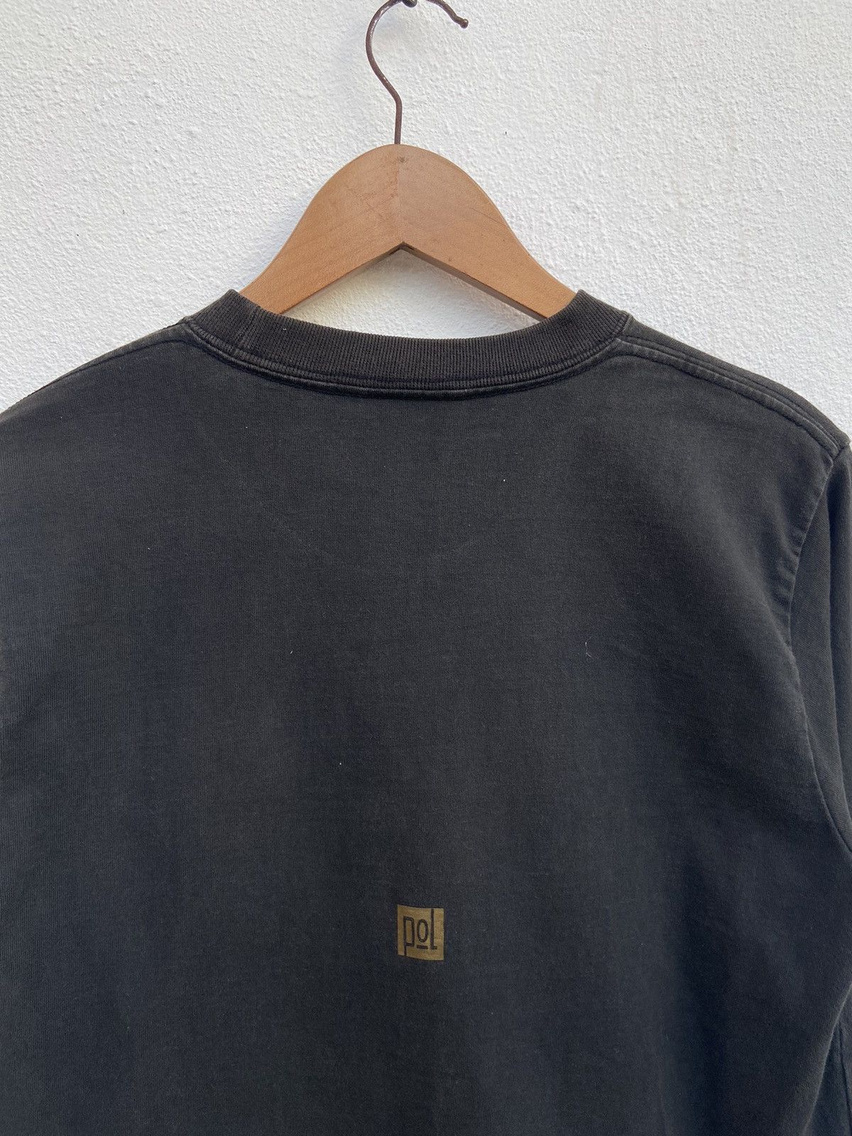 Other Vintage Politix t shirt sun faded Size US M / EU 48-50 / 2 - 3 Thumbnail