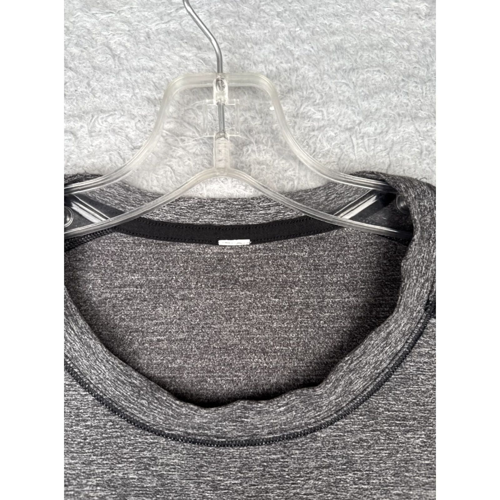 Lululemon Lululemon Shirt Mens M Gray Heathered Blaze Long Sleeve Run Running M3400S Size US M / EU 48-50 / 2 - 6 Thumbnail