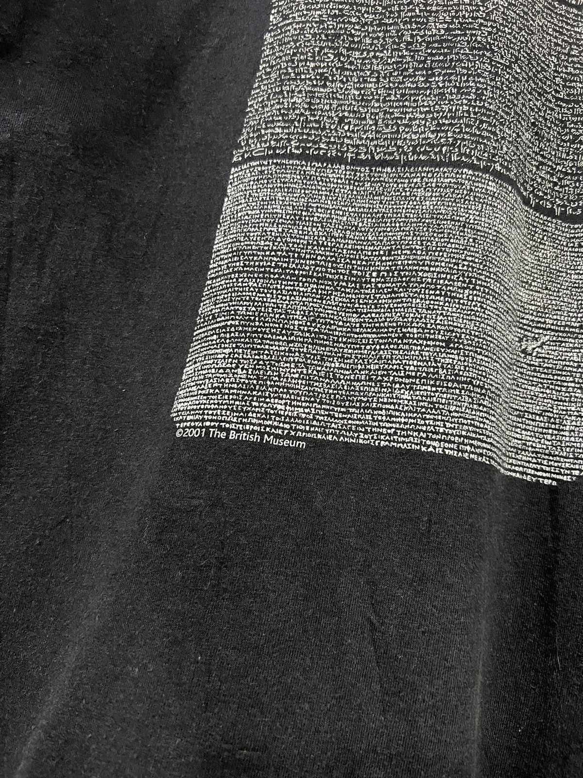 Vintage Vintage The British Museum Hieroglyphs Sanskrit Art Tshirt Size US M / EU 48-50 / 2 - 3 Thumbnail