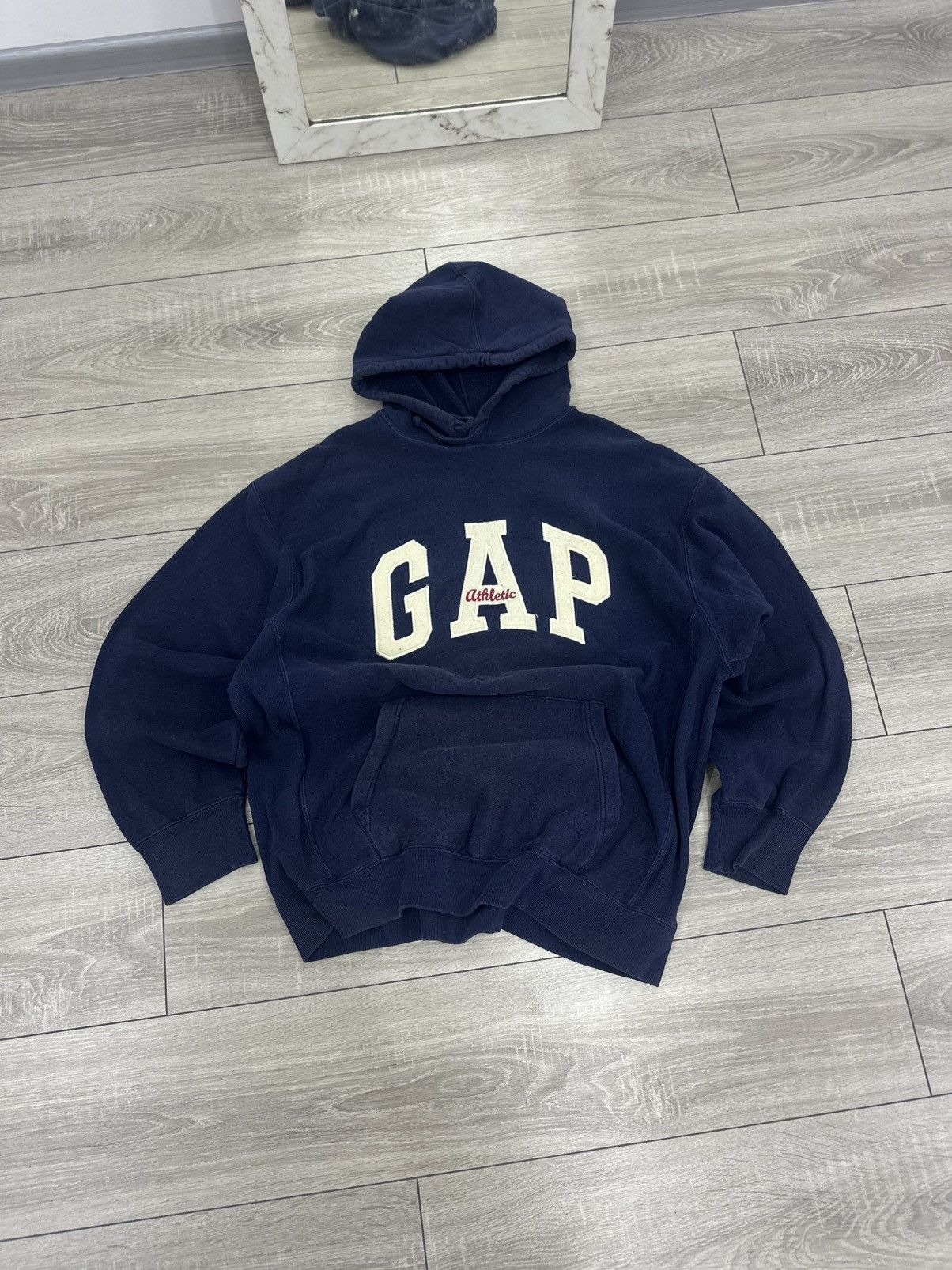 Gap Gap Vintage Boxy Fit Made in USA 90s Sun-faded Hoodie Size US L / EU 52-54 / 3 - 2 Thumbnail