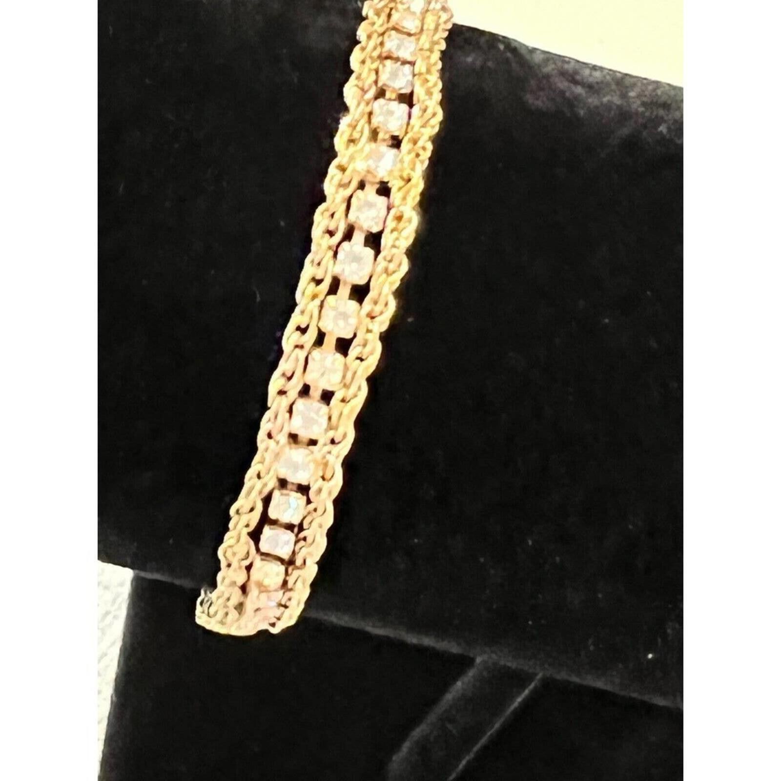 The Unbranded Brand Delicate Gold toned vintage tennis bracelet Size ONE SIZE - 1 Thumbnail