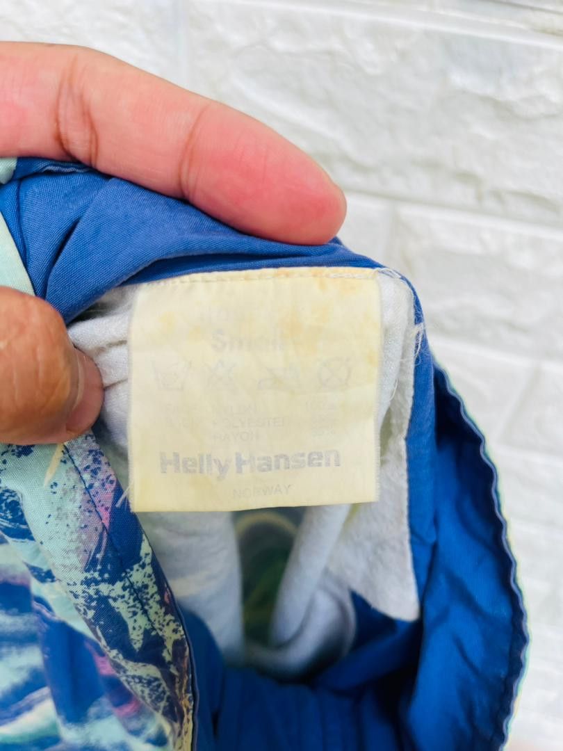 Helly Hansen × Japanese Brand × Vintage Vintage Helly Hansen Hip Hop Streetwear Fashion Style Size US M / EU 48-50 / 2 - 10 Thumbnail