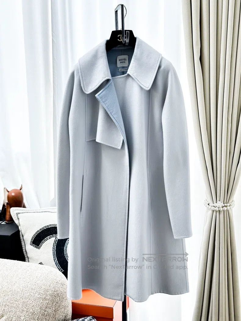 Hermes Hermes Teal Long Sleeve Flared Cashmere Coat Size XS / US 0-2 / IT 36-38 - 1 Thumbnail