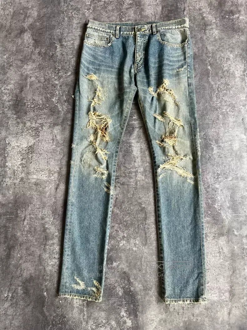Saint Laurent Paris Saint Laurent Paris Washed Cat Whiskers Destroyed Denim Je Size US 34 / EU 50 - 1 Thumbnail