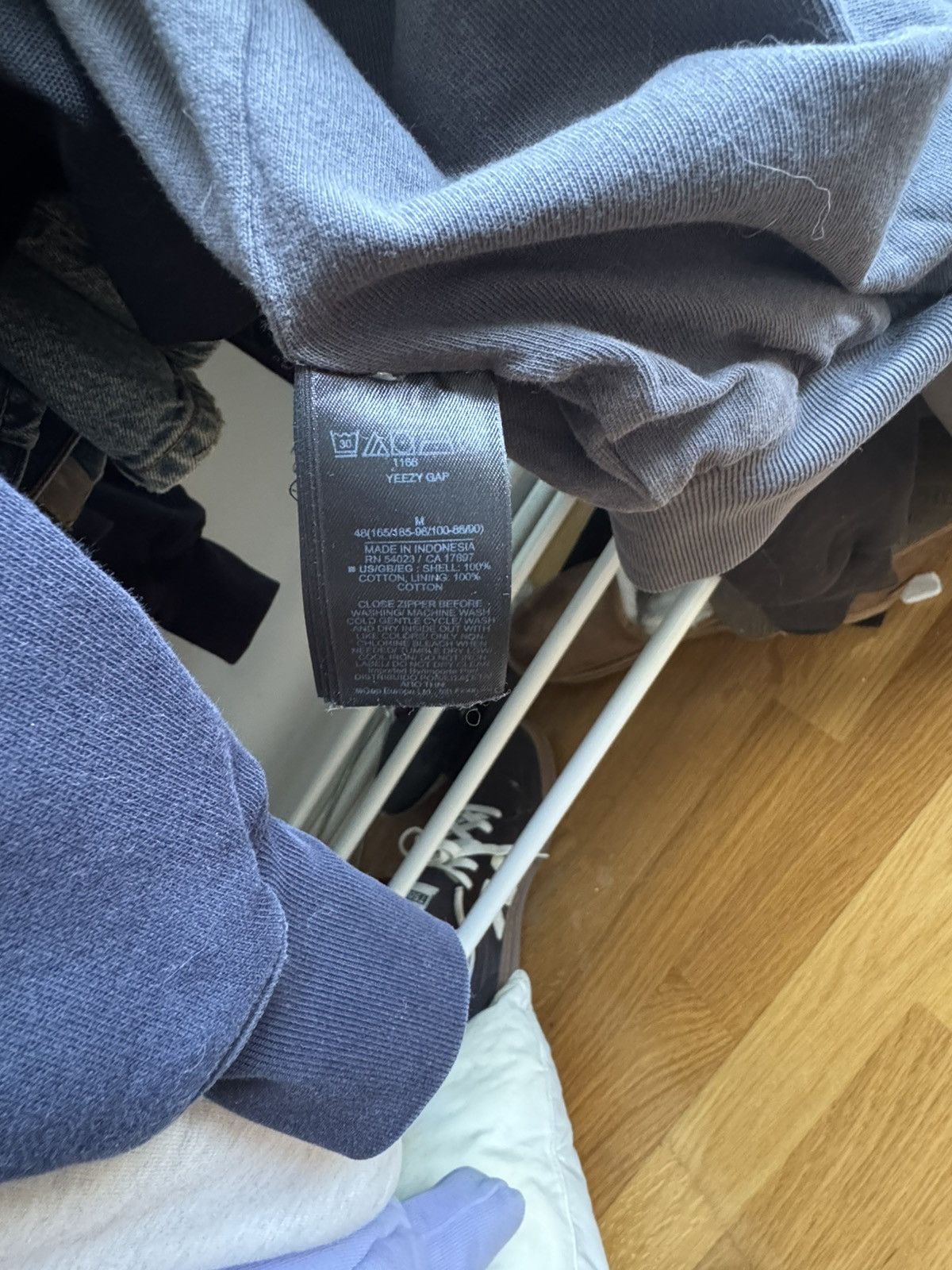 Gap × Yeezy Yeezy X Gap Zip Up Dark Grey Size US M / EU 48-50 / 2 - 4 Thumbnail