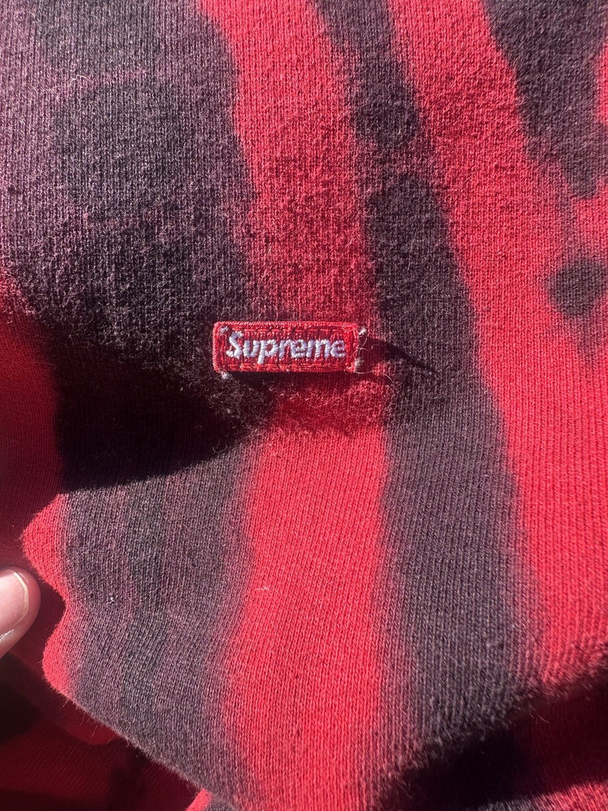 Supreme Supreme Small Box Crewneck Red Tye Dye Size US S / EU 44-46 / 1 - 4 Thumbnail
