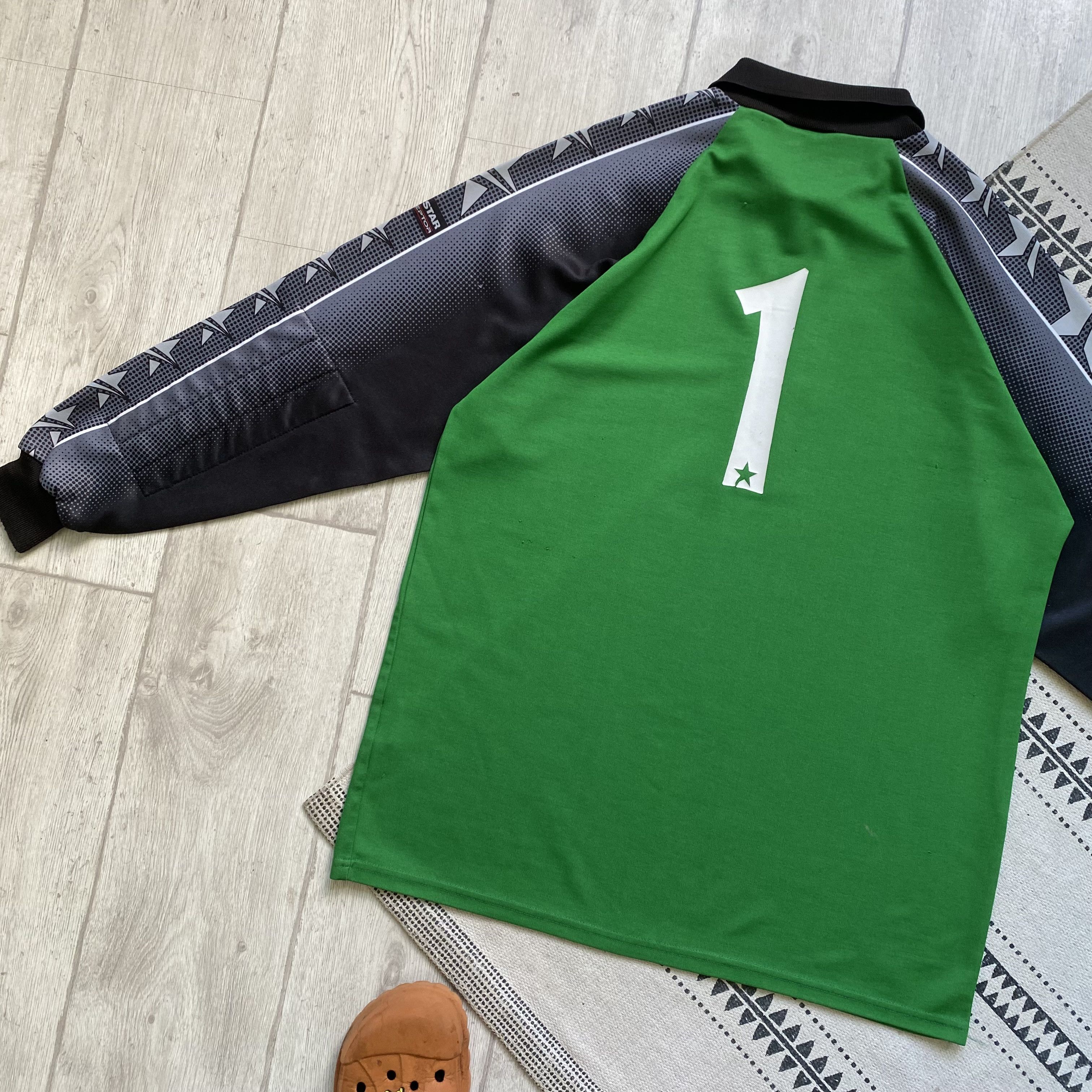 Nike ⚽️ Vintage 80s Soccer Goalkeeper jersey Longsleeve Pro Star Size US L / EU 52-54 / 3 - 9 Thumbnail