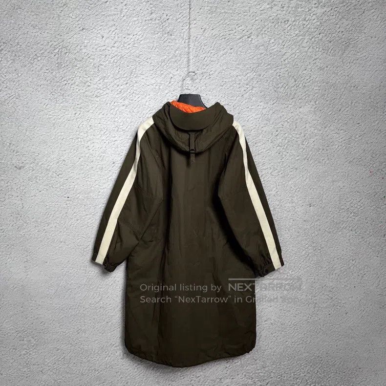 Fendi Fendi Solid Color Windbreaker Long Coat, Lined with Orange Size US S / EU 44-46 / 1 - 2 Thumbnail