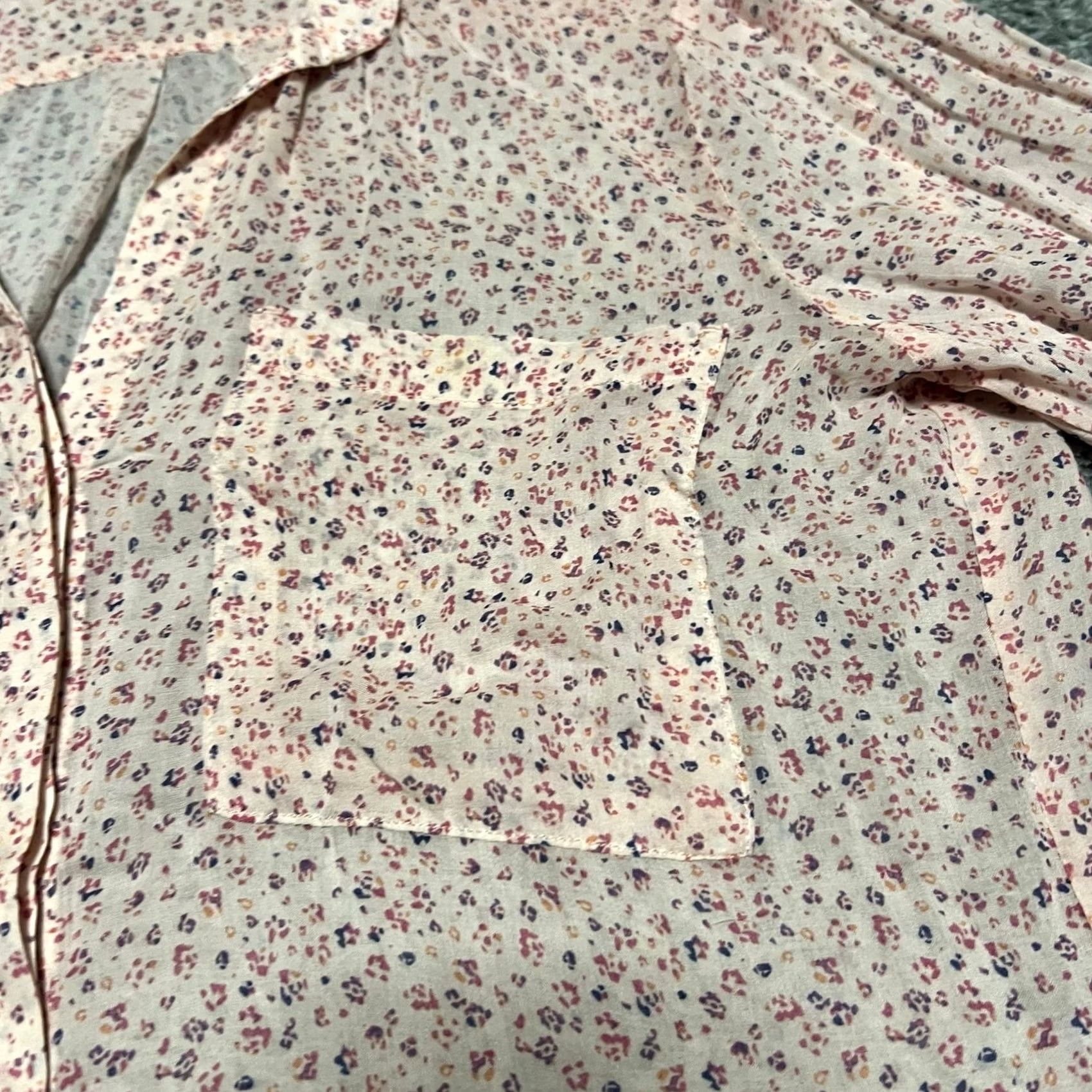 Anthropologie Cloth & Stone by Anthropologie Shirt Womens XS Floral Button-Up Sheer Pink XS Womens Size XS / US 0-2 / IT 36-38 - 2 Thumbnail