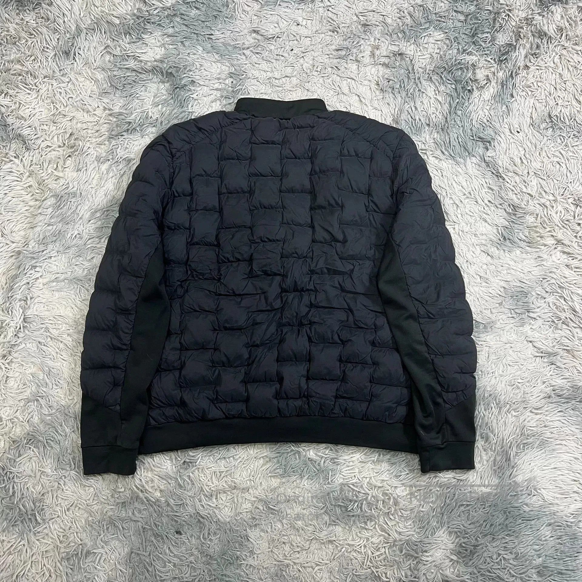 Other Arc'teryx Down Jacket XL. Size US XL / EU 56 / 4 - 4 Thumbnail
