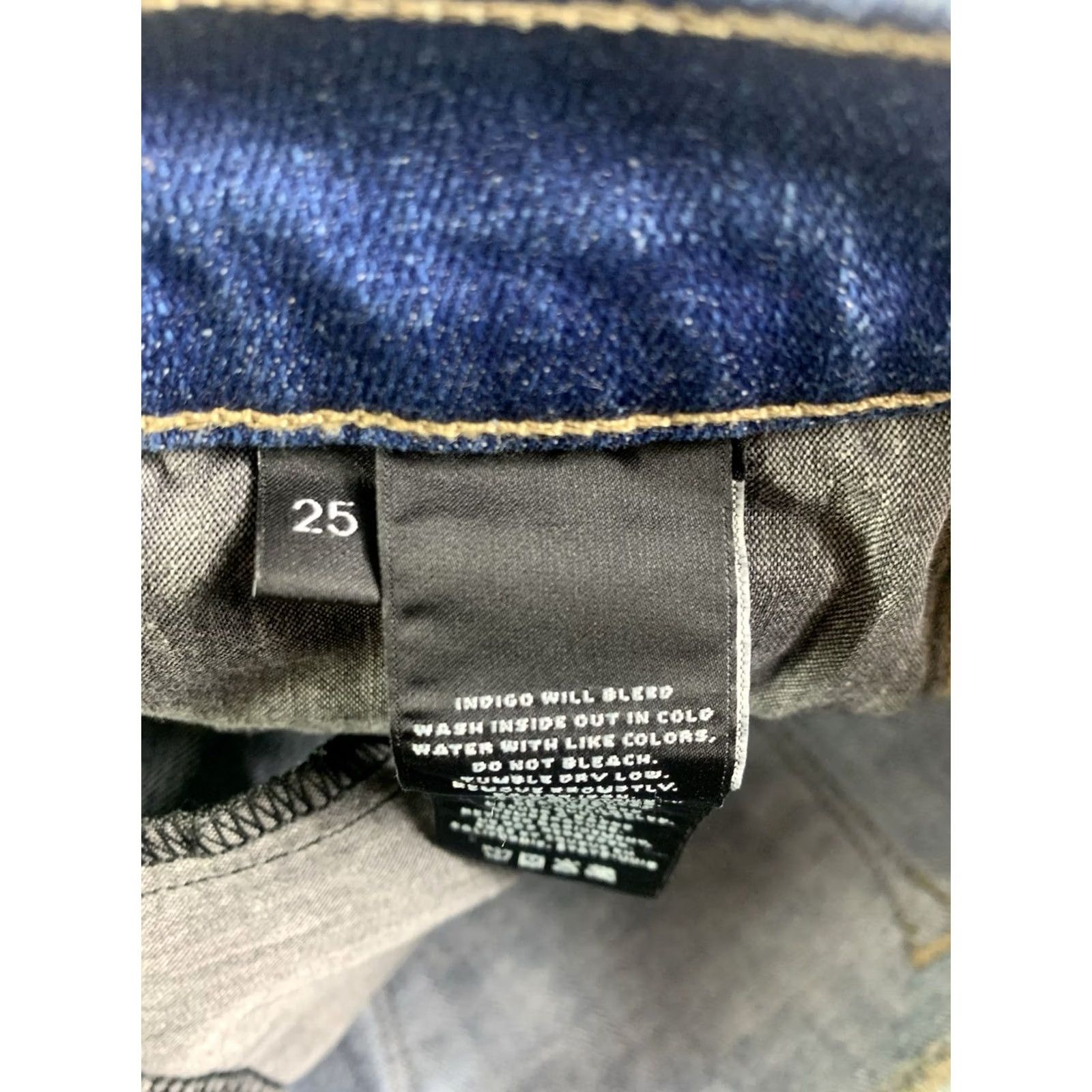 J Brand J Brand Womens Capri Jeans blue size 25 Stretch Size 42" / US 20 - 7 Thumbnail