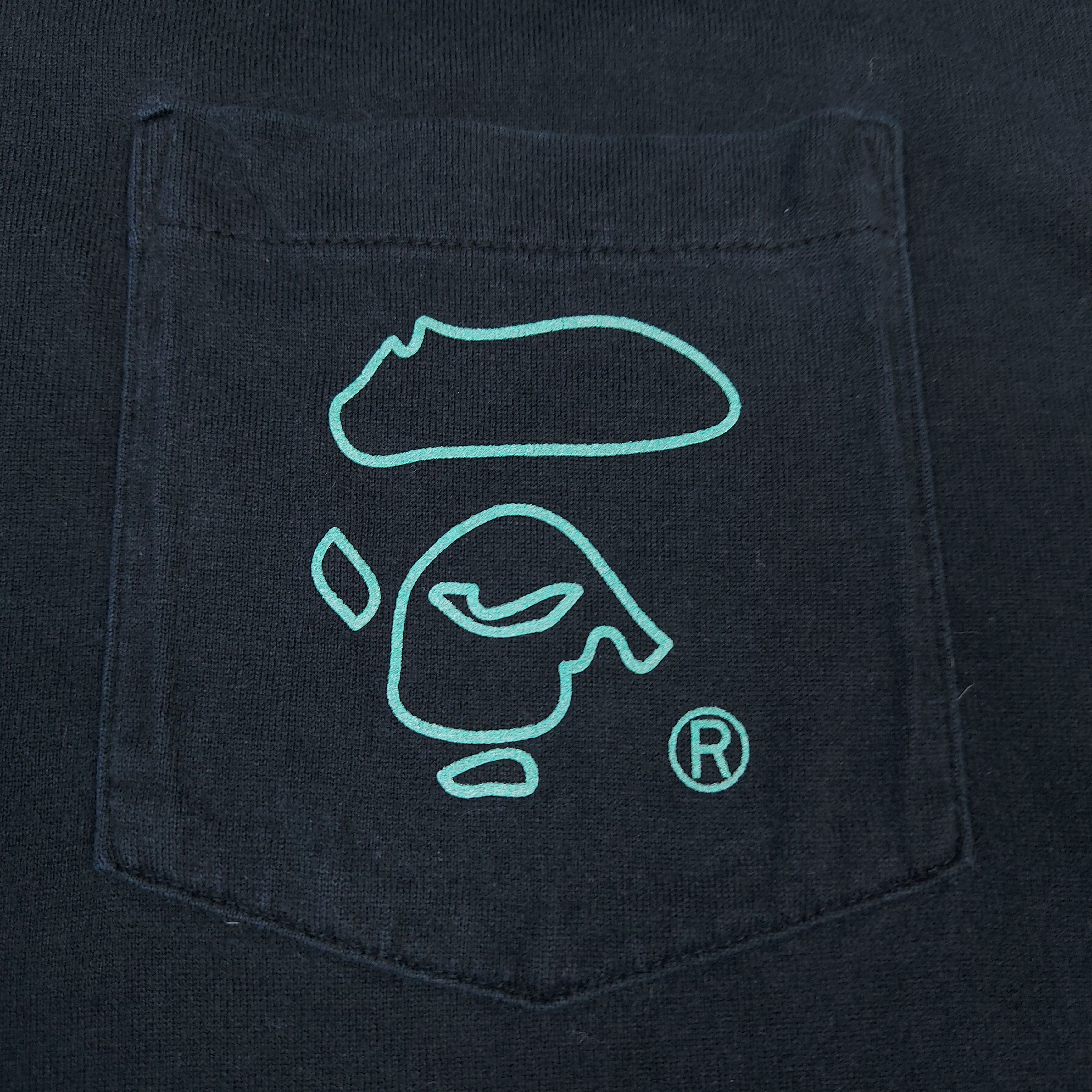Bape Vintage Y2K Bape A Bathing Ape Pocket Double-Sided TEE Size US L / EU 52-54 / 3 - 4 Thumbnail