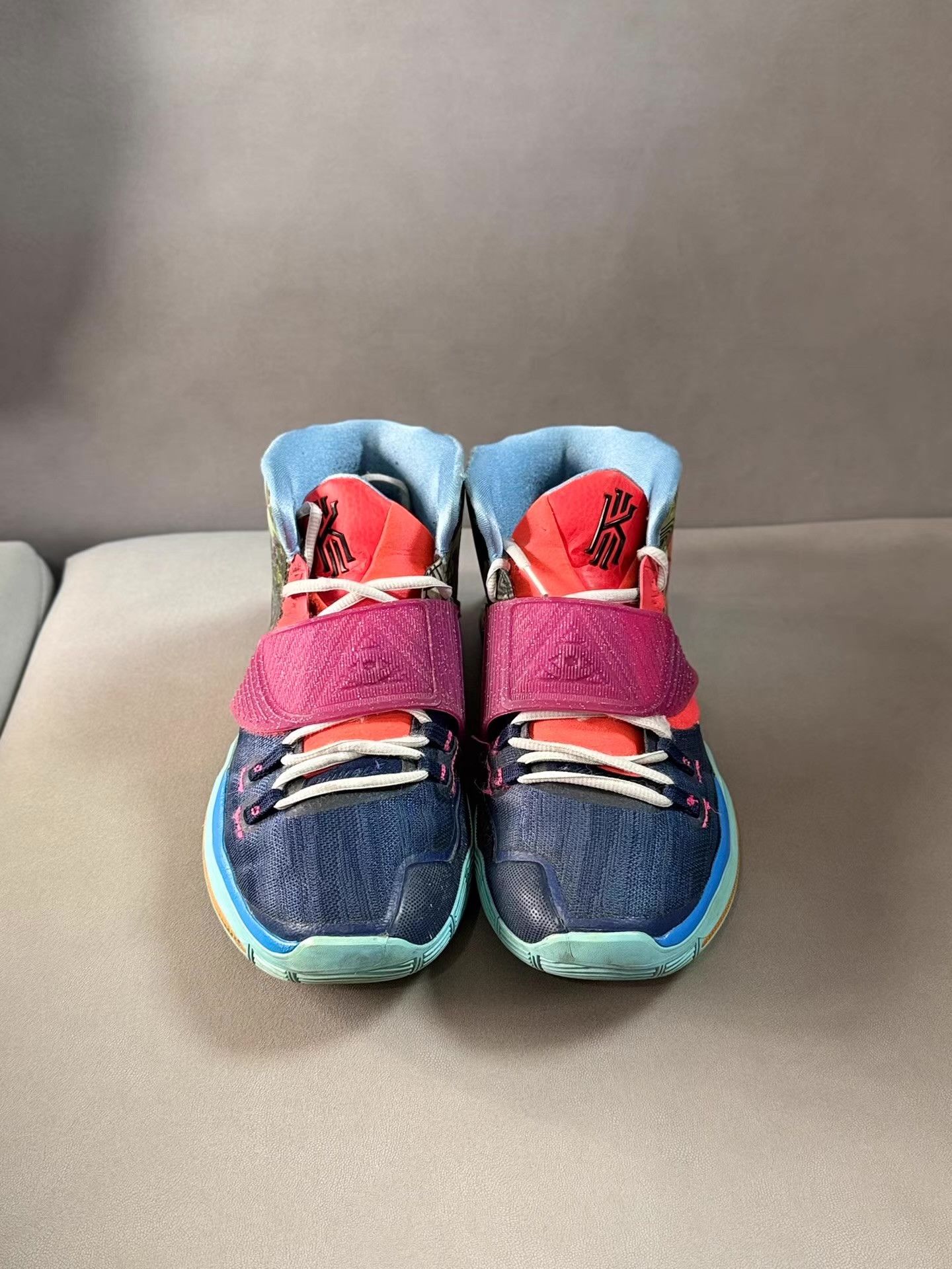 Nike Nike Kyrie 6 Pre-Heat "Heal The World"basketball shoes。Ｑ20 Size US 10 / EU 43 - 2 Thumbnail