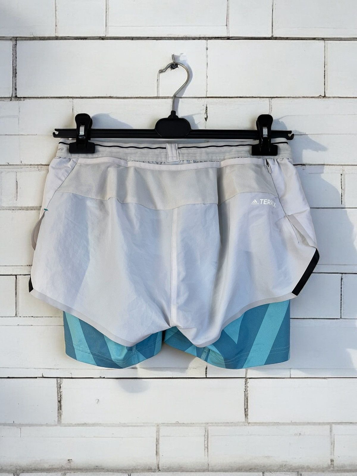 Adidas Adidas Terrex outdoor shorts size M Size 30" / US 8 / IT 44 - 2 Thumbnail