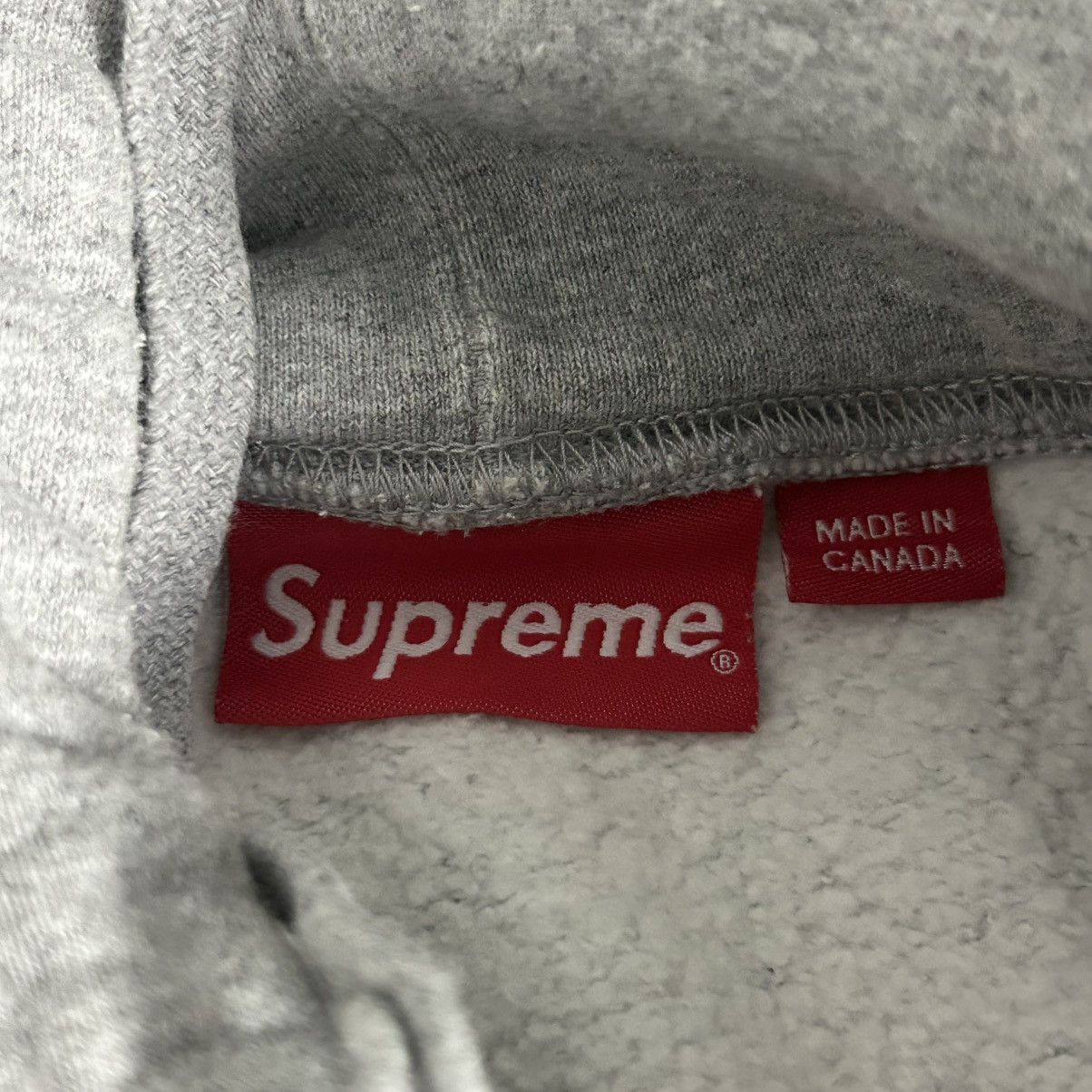 Supreme Supreme Tag Logo Hoodie Size Medium Size US M / EU 48-50 / 2 - 3 Thumbnail