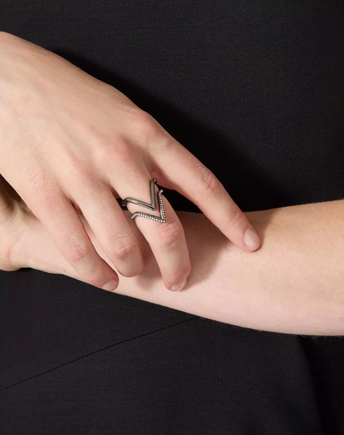 Valentino oc11z0725 Size:13/ Rings in Silver Size ONE SIZE - 5 Thumbnail