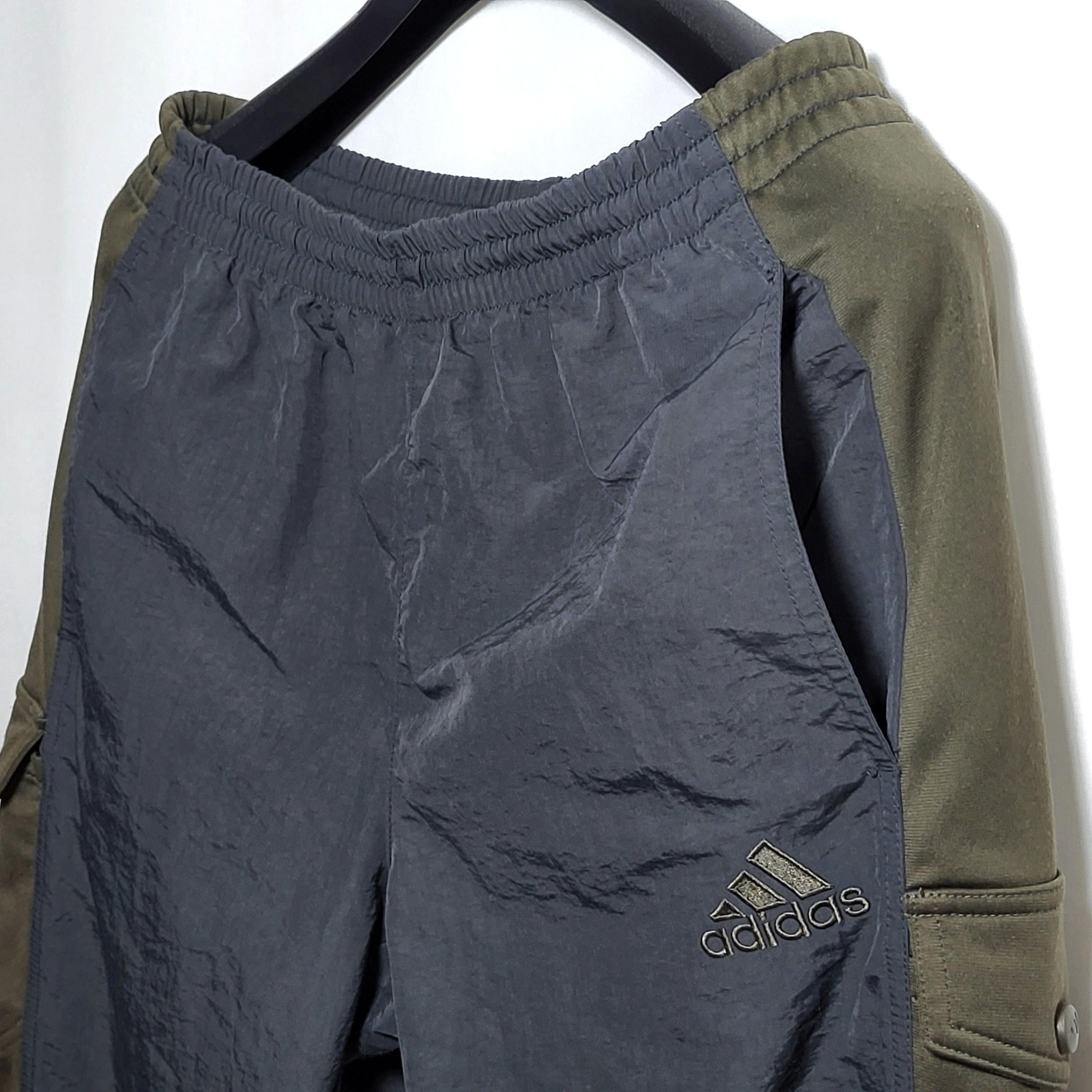 Adidas Vintage 99s Adidas Sweatpants Y2K size 30-32 Size US 32 / EU 48 - 3 Thumbnail