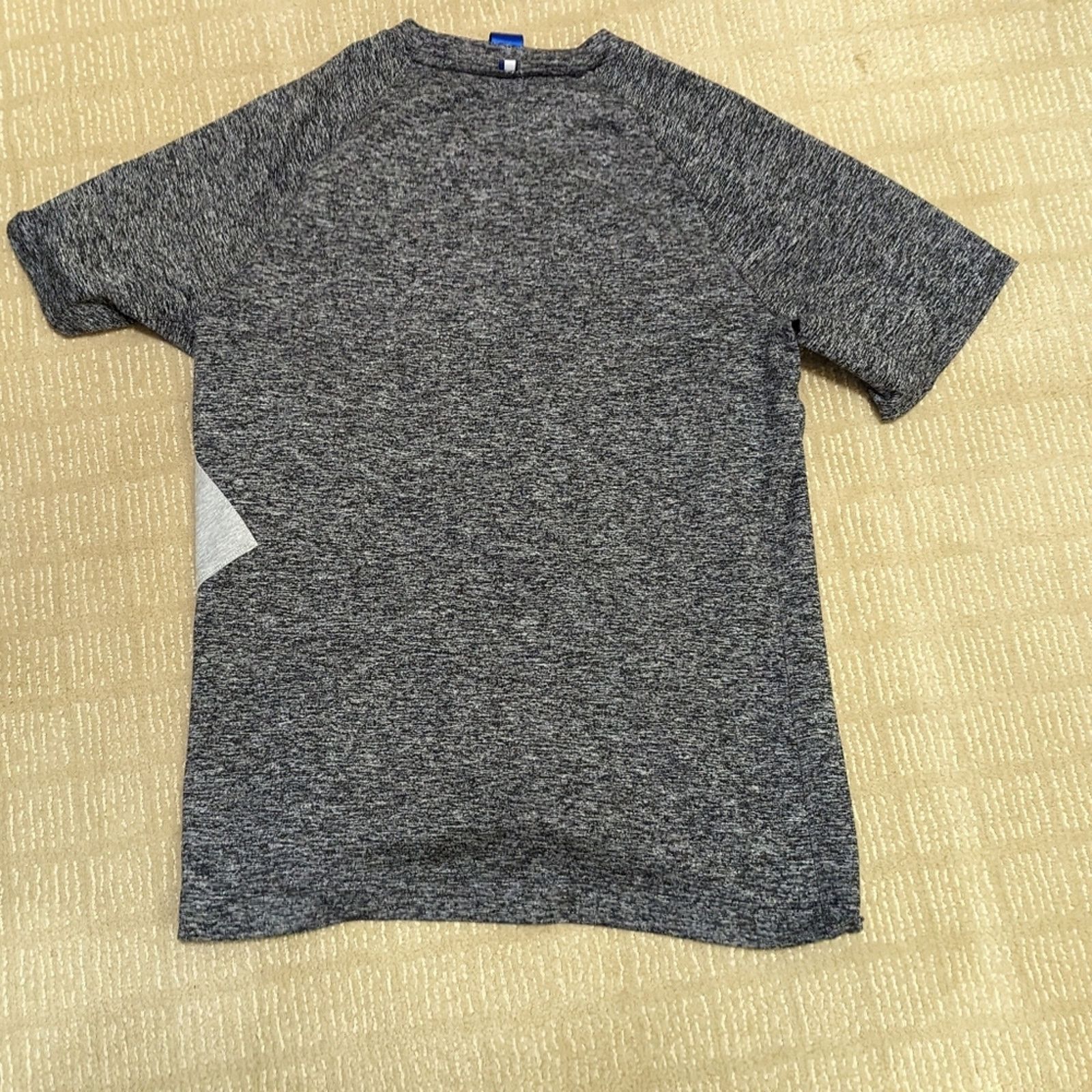 Kit and Ace Kit and Ace men's Tshirt, unique under arm side pocket Size US S / EU 44-46 / 1 - 4 Thumbnail