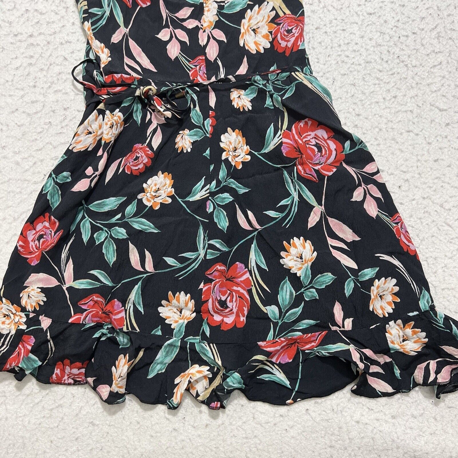 Nordstrom Lovers + Friends Women's XS Sleeveless Floral Wrap Top Size XS / US 0-2 / IT 36-38 - 5 Thumbnail
