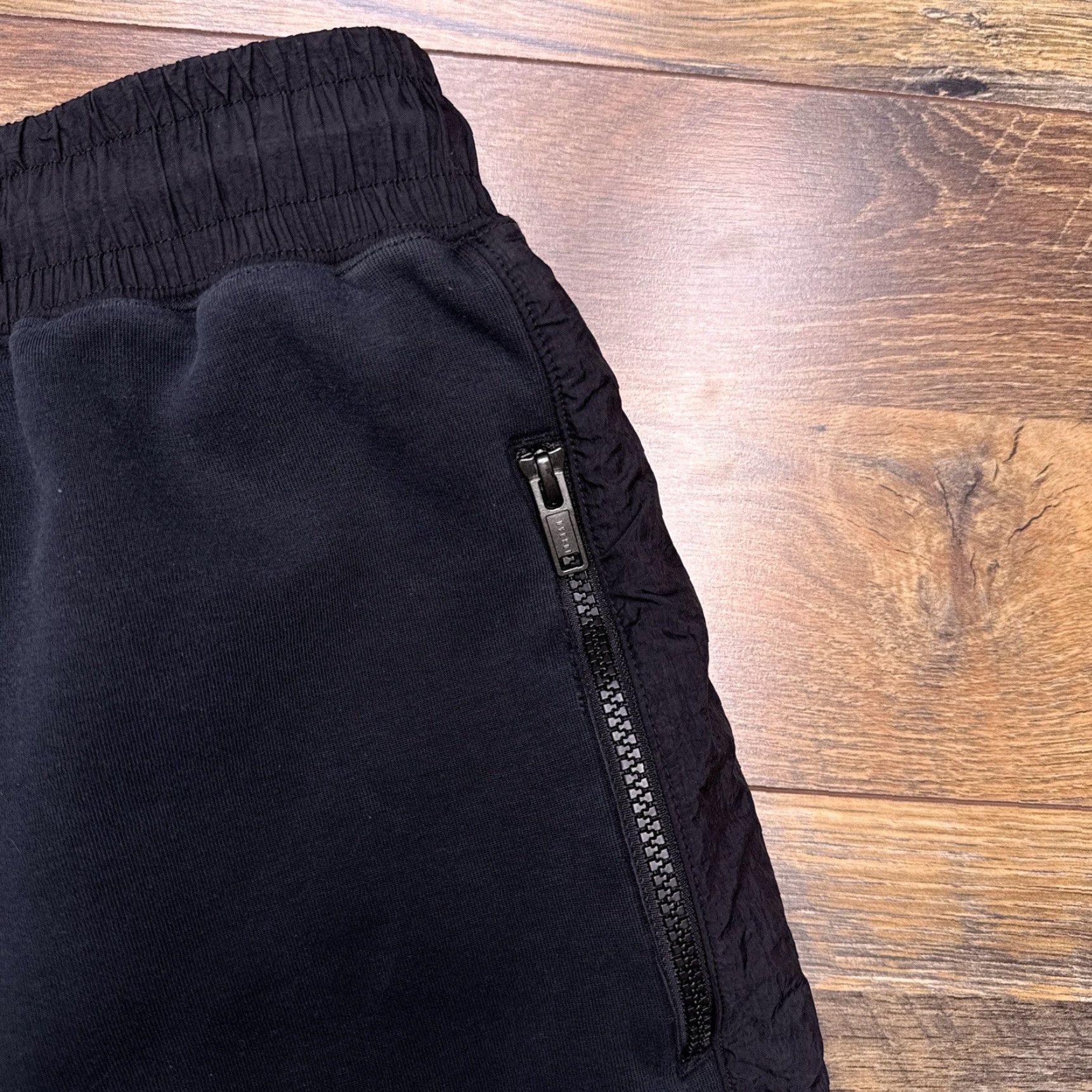 Jordan Brand Jordan Shorts Mens XL Black Zip Pocket Engineered 23 Jordan 23 Engineered Shorts Mens XL Black Zip Pocket Size US 36 / EU 52 - 6 Thumbnail