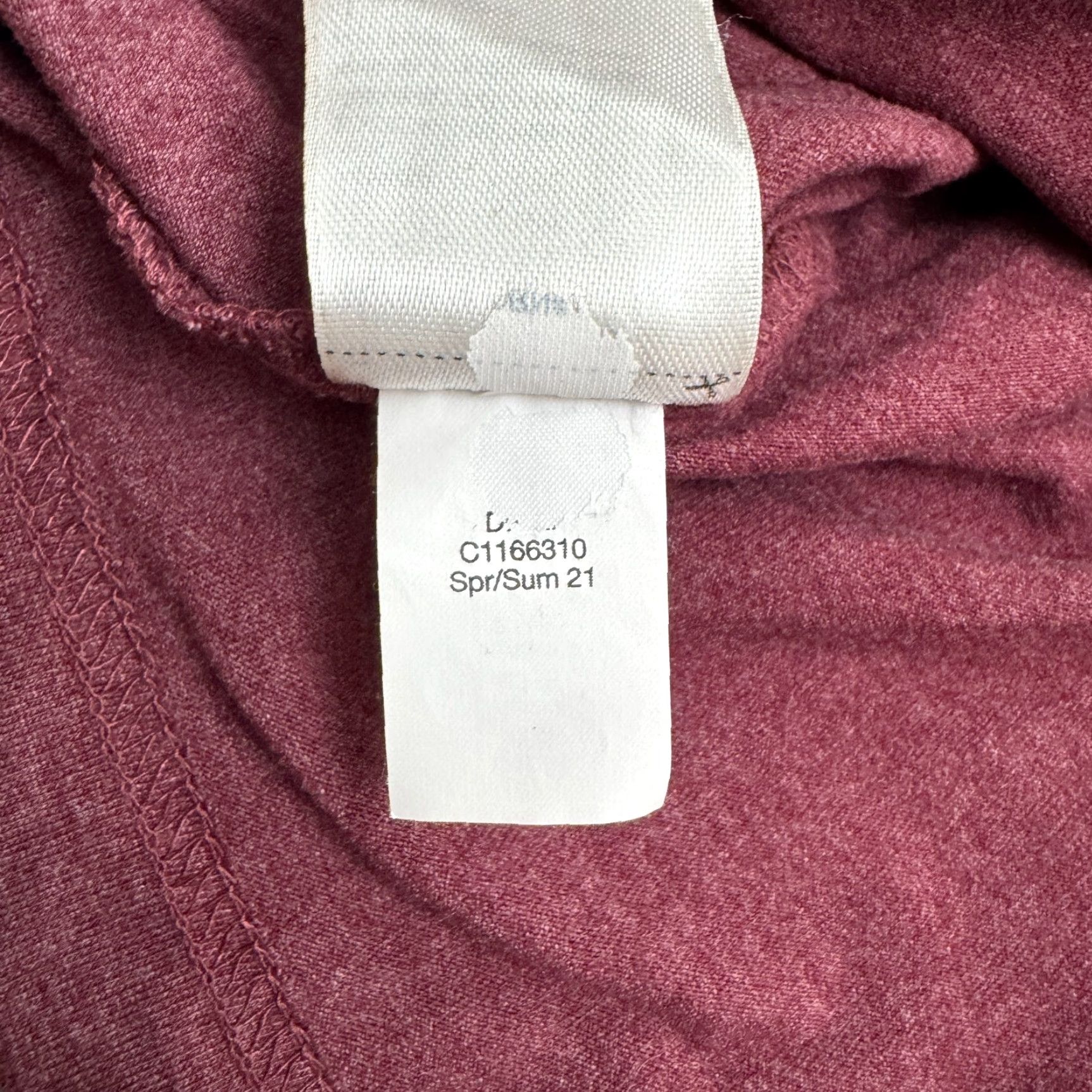Tommy Bahama VINTAGE Eddie Bauer Born To Roam Graphic T-Shirt Mens XL Maroon Camper Van Crew Neck Tee Size US L / EU 52-54 / 3 - 6 Thumbnail