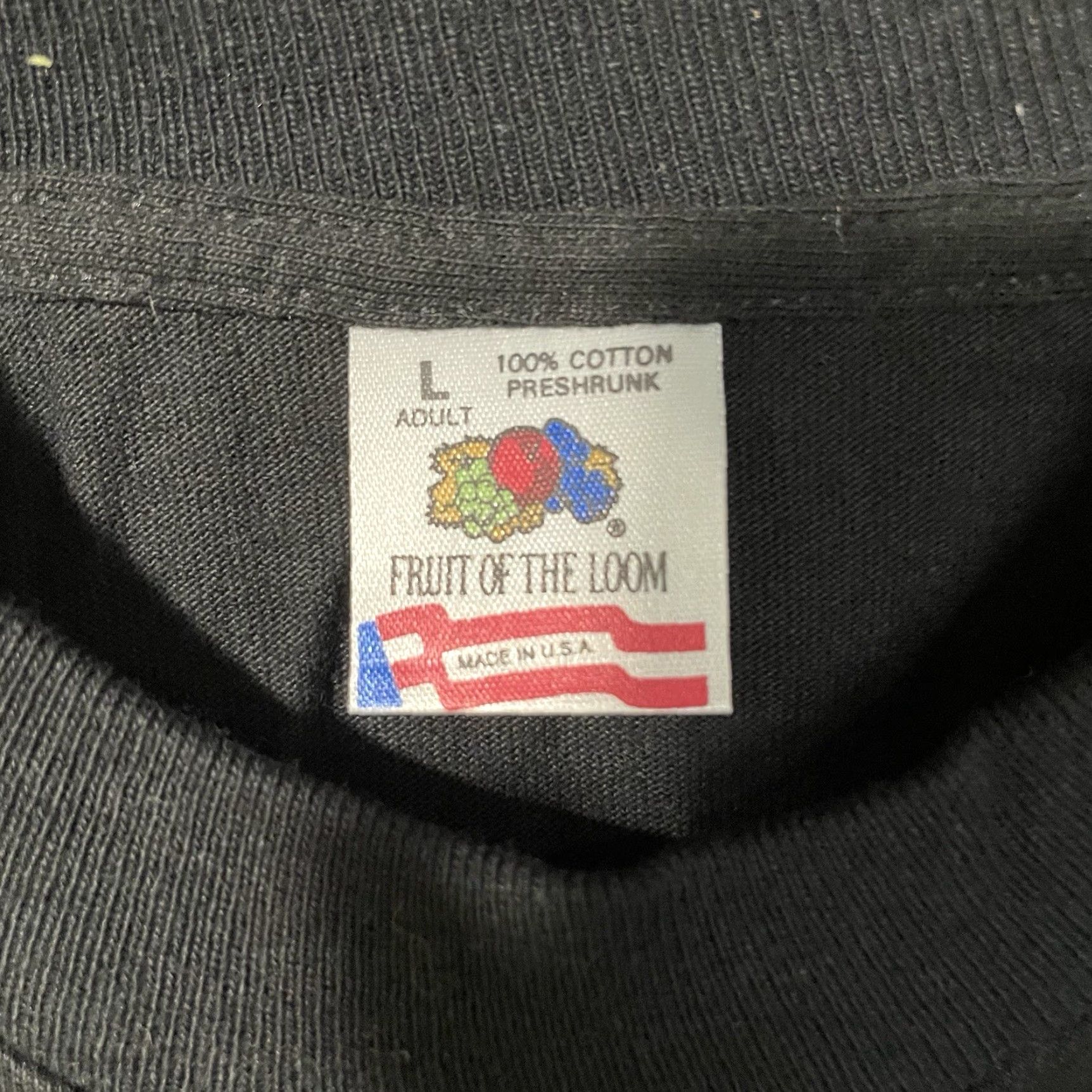 Fruit Of The Loom VINTAGE Fruit of the Loom T-Shirt STITCH USA Black Graphic Tee Mens L Adult Large Cotton Single Stitch Size US L / EU 52-54 / 3 - 4 Thumbnail