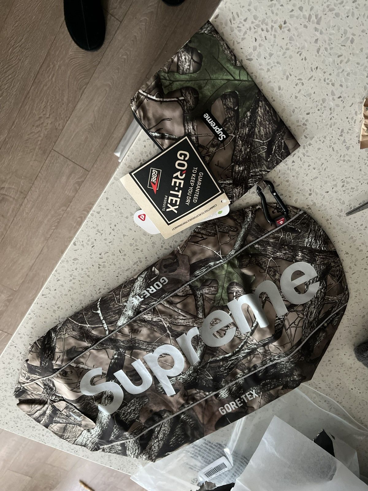 Supreme Supreme Dog Jacket in Camo Size Medium Size ONE SIZE - 4 Thumbnail
