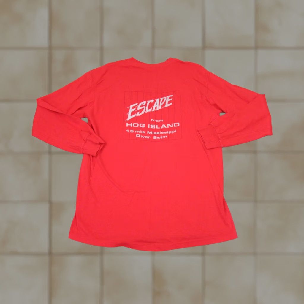 Hanes VINTAGE Escape Hog Island Shirt Red Large Iowa Swimming Single Stitch USA Mens 90s Size US L / EU 52-54 / 3 - 1 Thumbnail