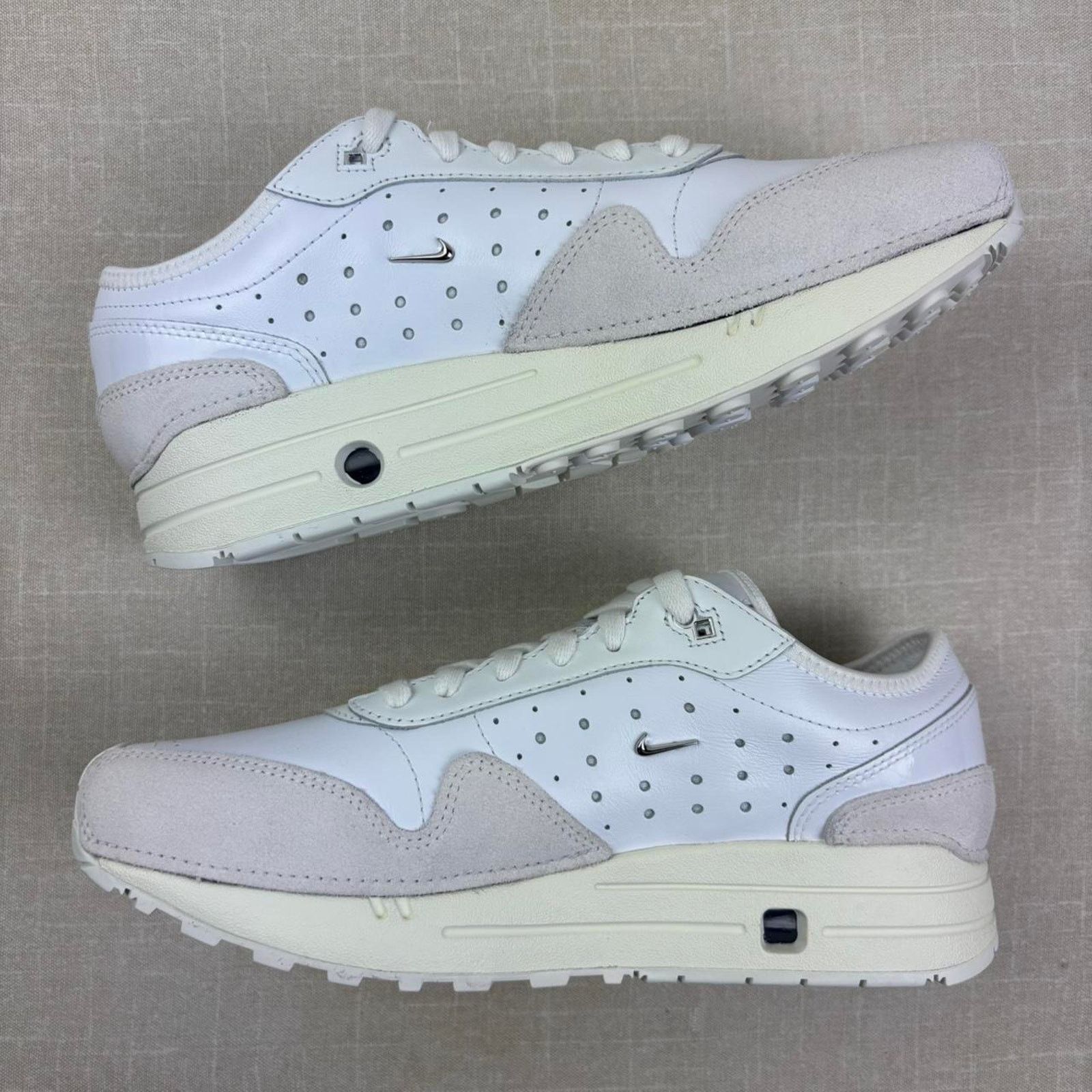 Jacquemus 🦴 2024 Jacquemus x Nike Air Max 1 "White" 9M Size US 9 / EU 42 - 4 Thumbnail