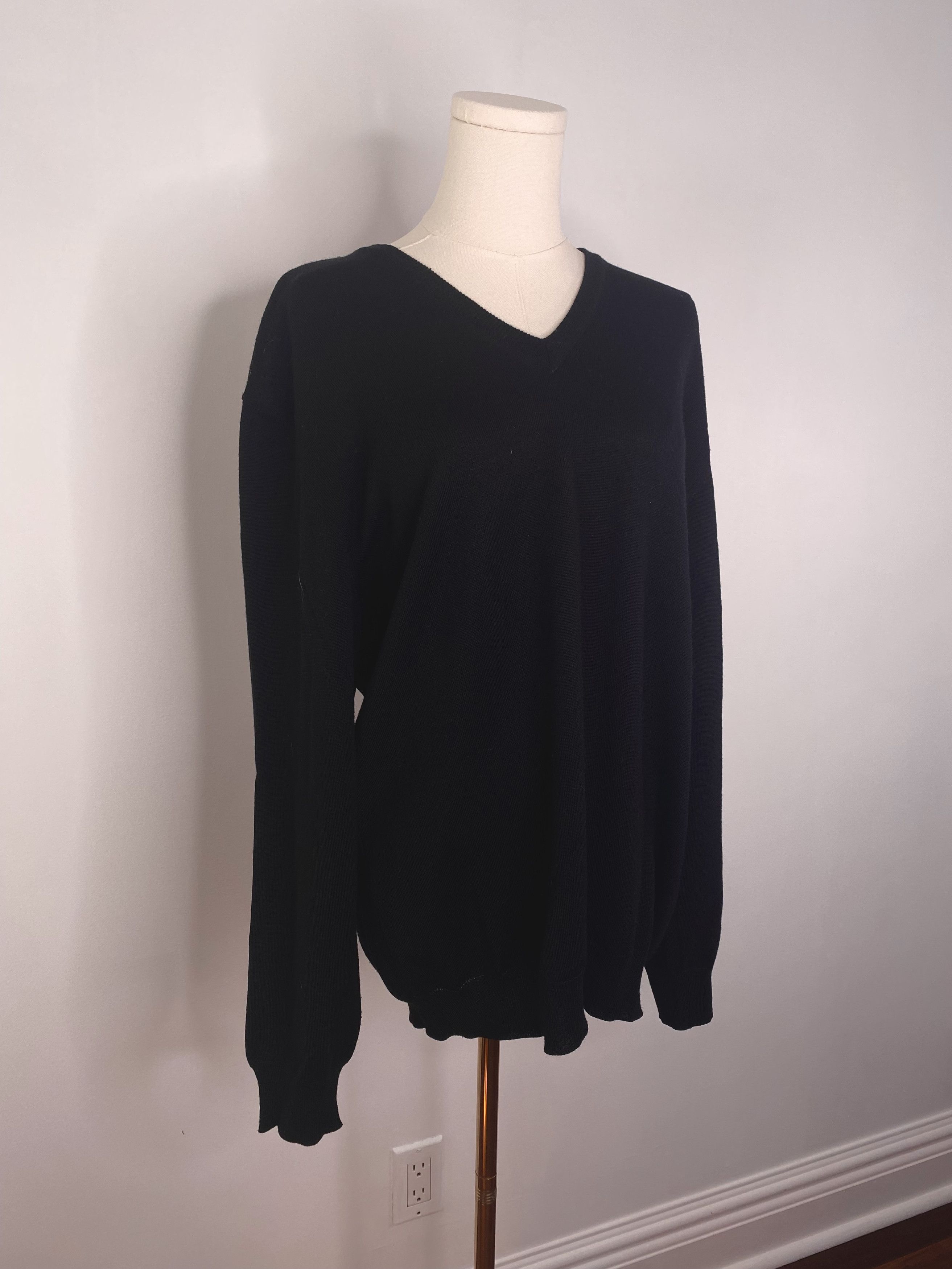Vintage Merino Wool Black V-Neck Sweater - Strada Italy Size US M / EU 48-50 / 2 - 2 Thumbnail