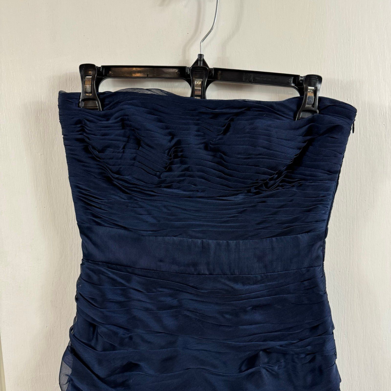 Monique Lhuillier Monique Lhuillier Dress Strapless Ruched Bridesmaids Cockta Size XS / US 0-2 / IT 36-38 - 4 Thumbnail