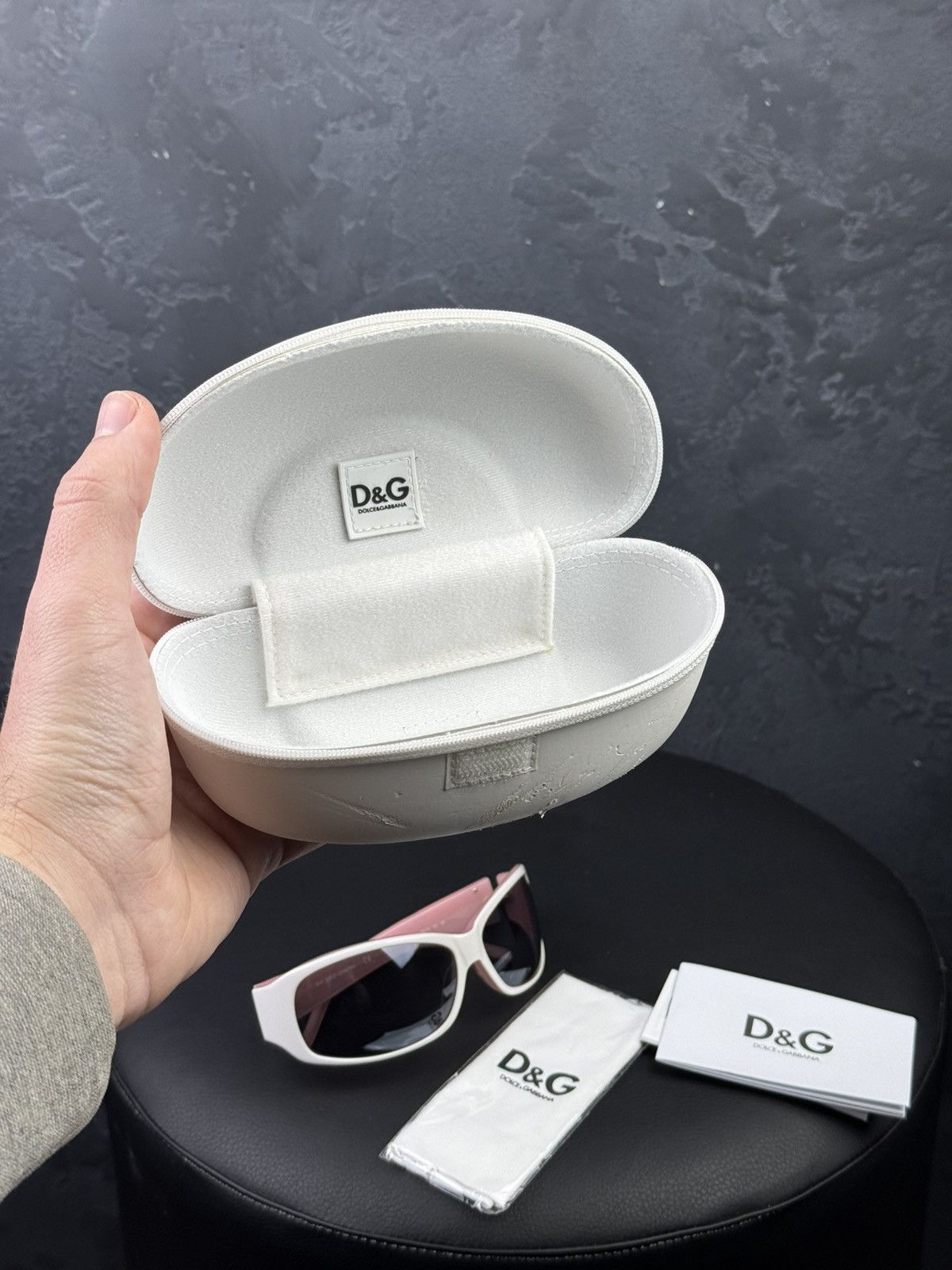 Dolce & Gabbana Vintage Dolce & Gabbana Pink & White Sunglasses Size ONE SIZE - 9 Thumbnail
