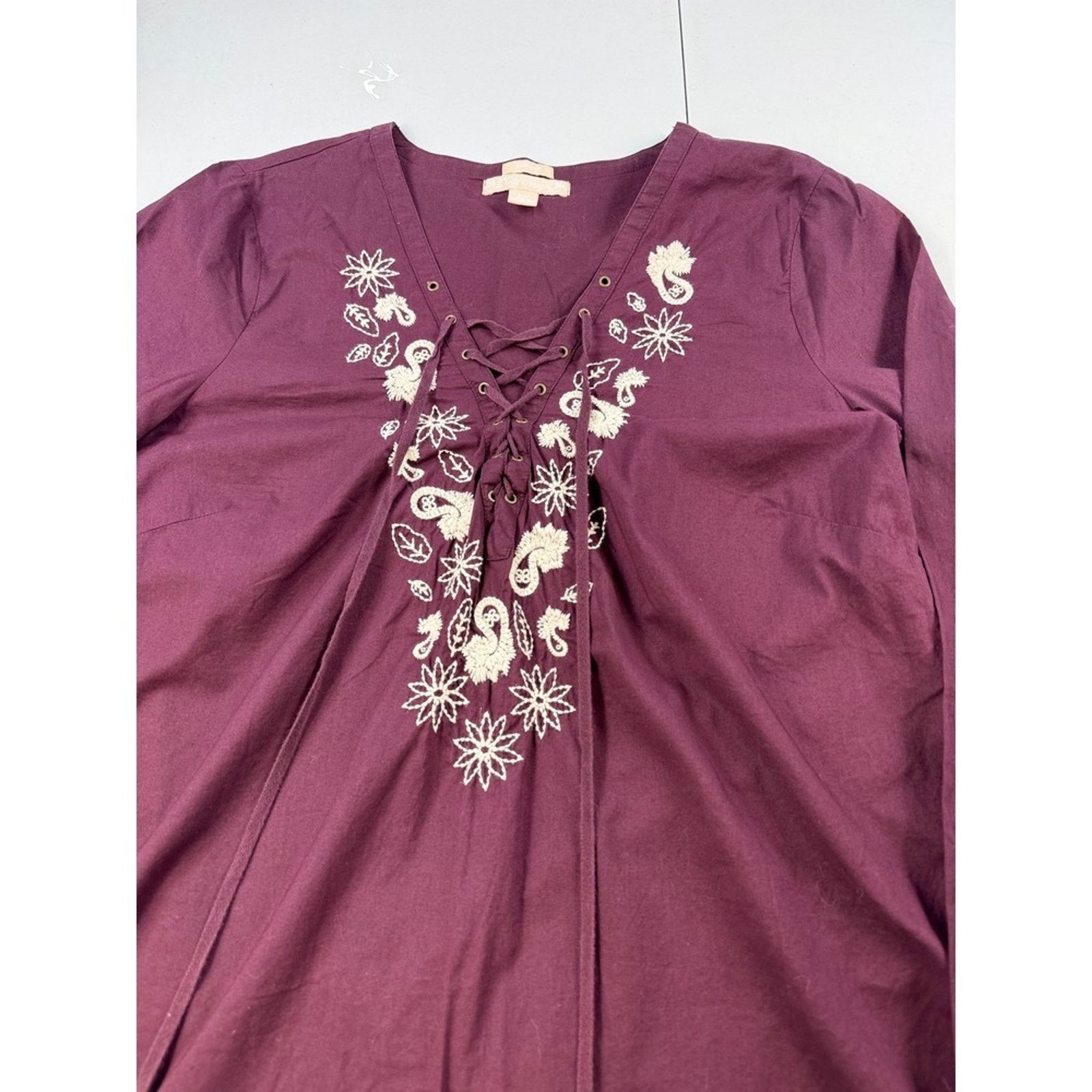 Old Navy Old Navy Embroidered Long Sleeve Lace Up Tunic Top Women'XL Size XL / US 12-14 / IT 48-50 - 3 Thumbnail