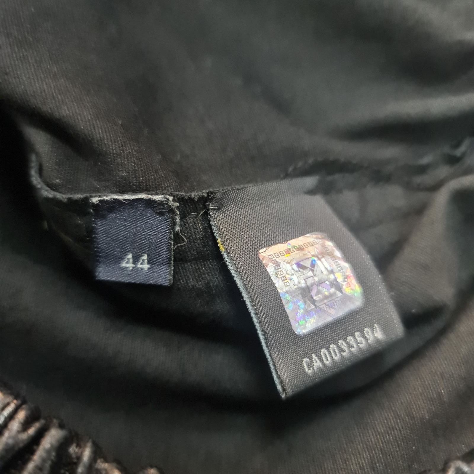 Fendi Fendi Black Leather Zip Trimmed Shorts Sz.44 Size 30" / US 8 / IT 44 - 7 Thumbnail