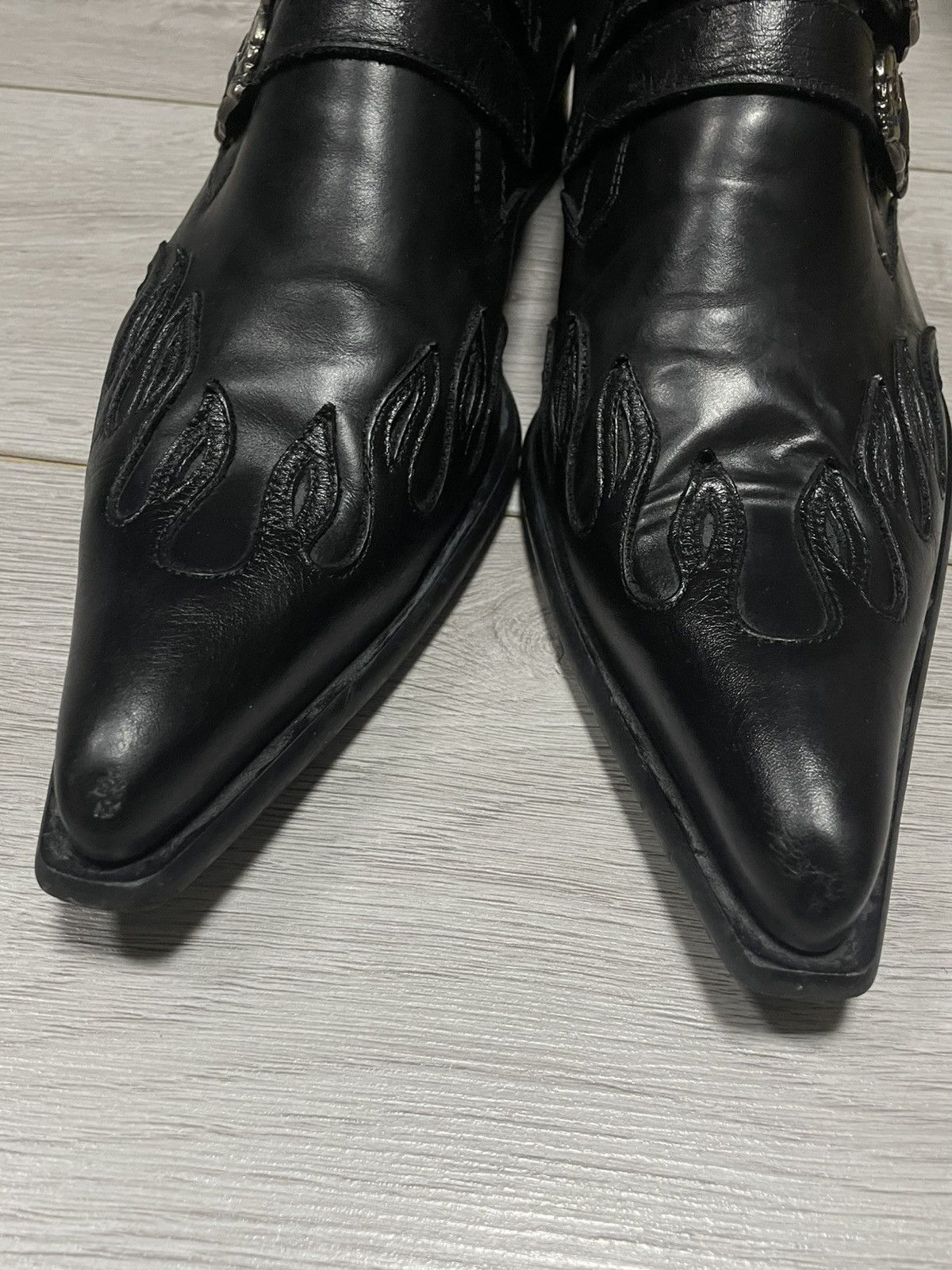 New Rock New Rock skull ☠️ flame 🔥 loafers leather boots shoes sb0 Size US 11 / EU 44 - 9 Thumbnail